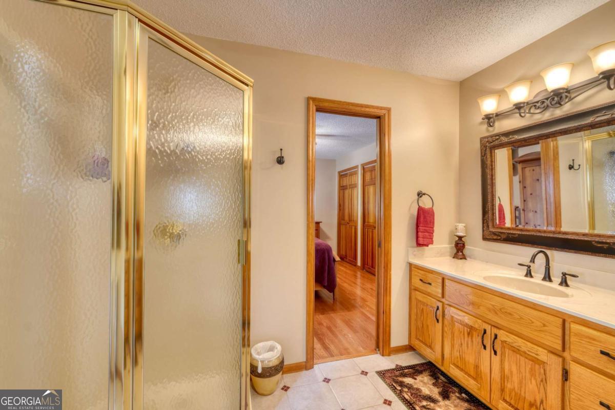 880 Locust Trail Property Photo 50