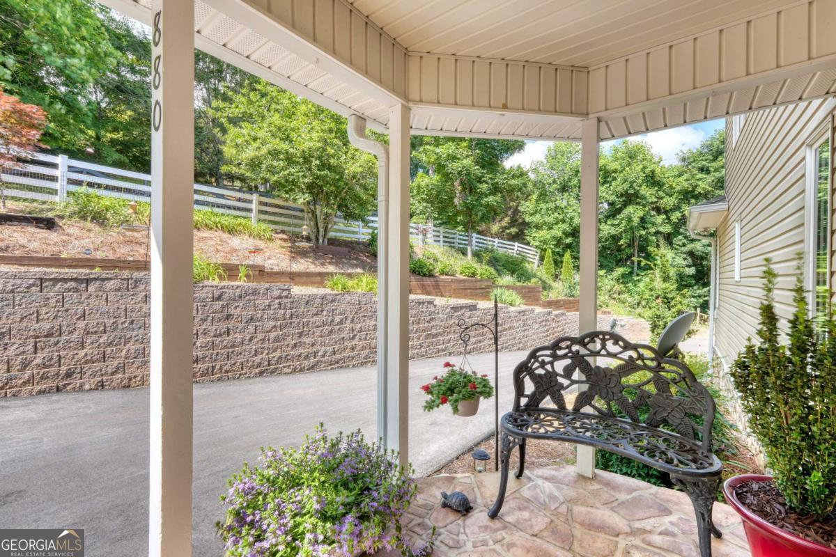 880 Locust Trail Property Photo 76