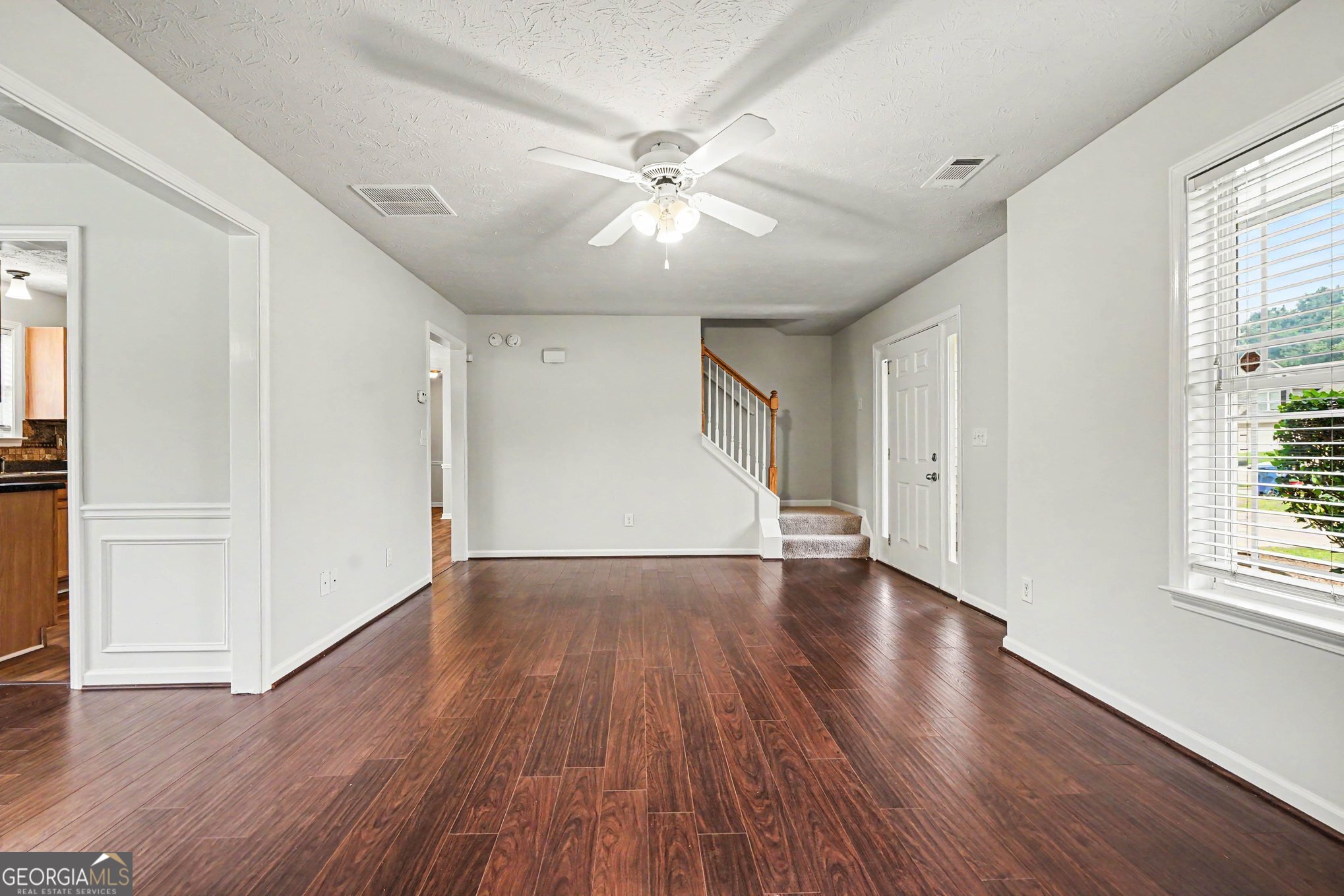 113 Lighthouse Way Property Photo 6