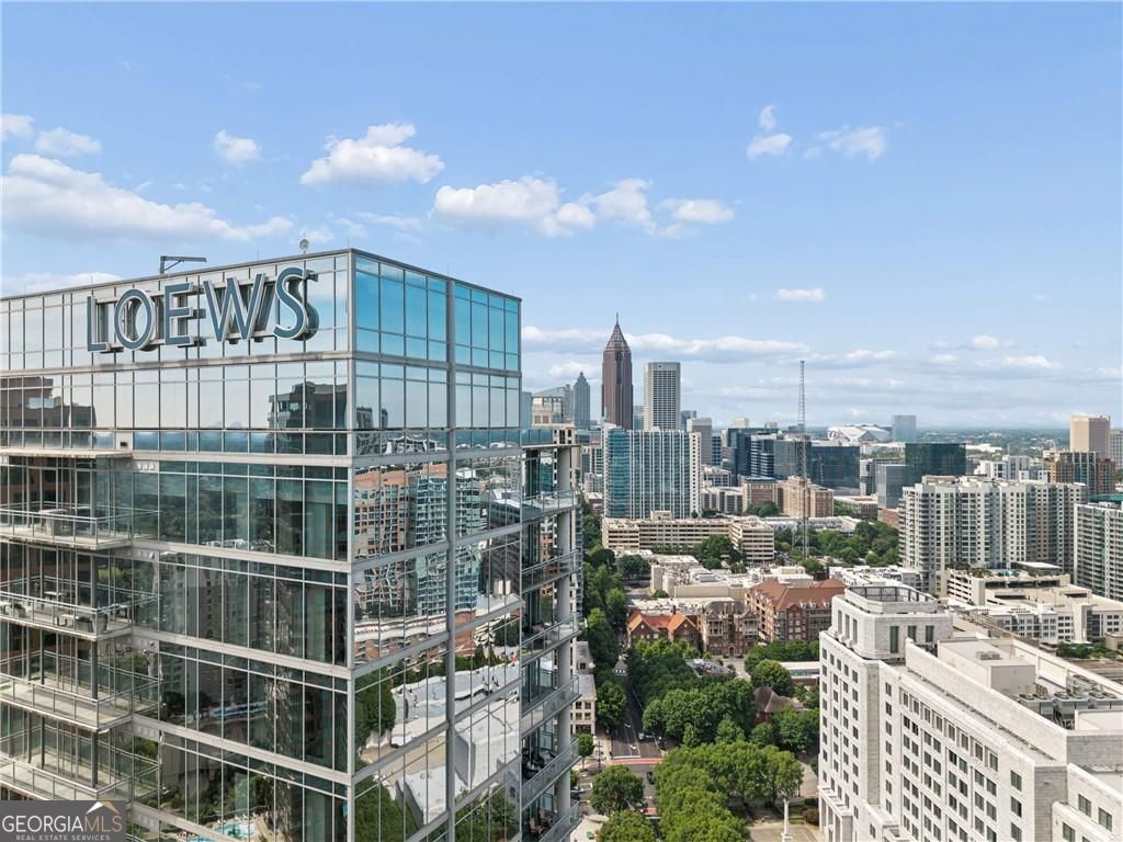1065 Peachtree Street # 3301
