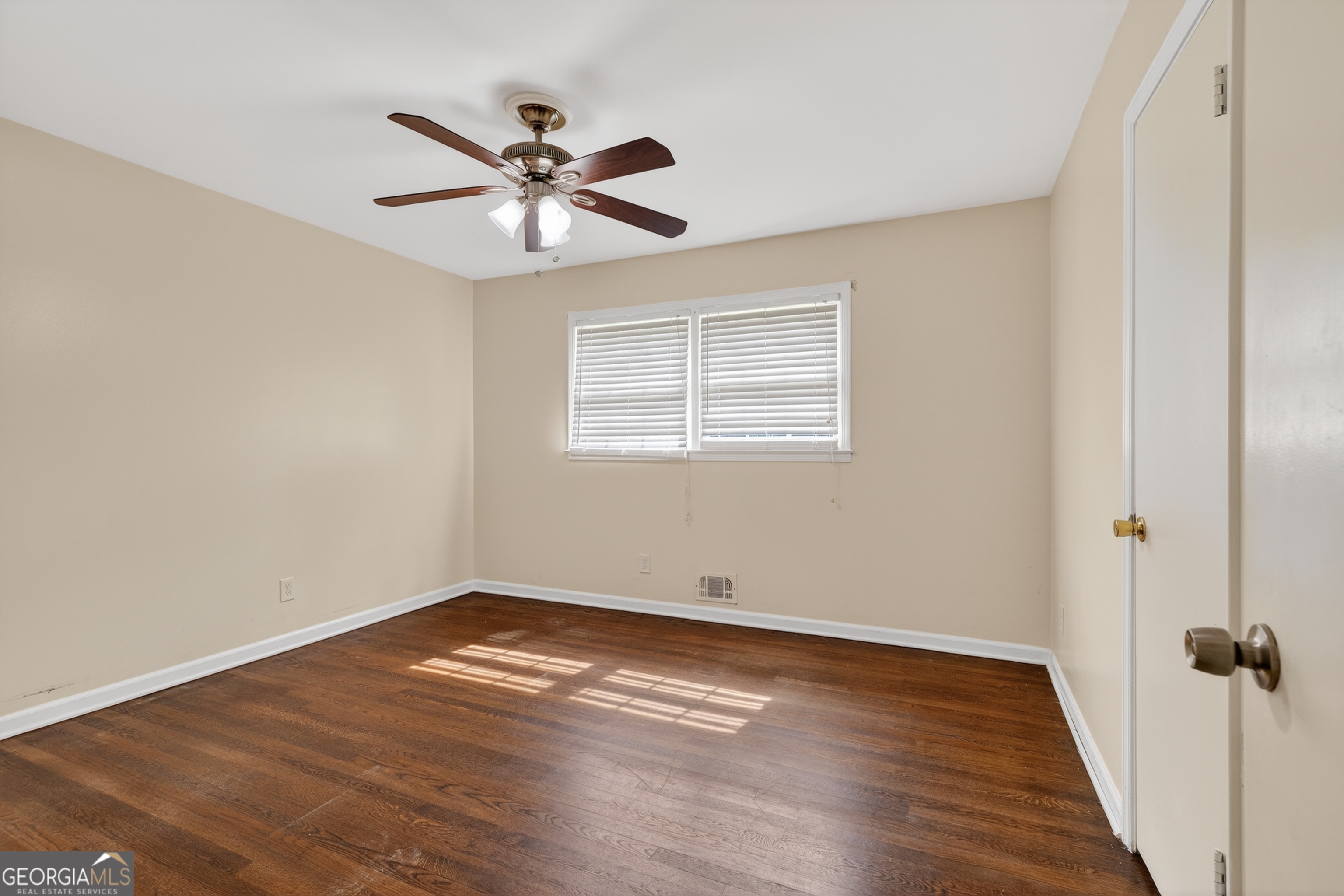 3790 William Paul Drive Property Photo 16