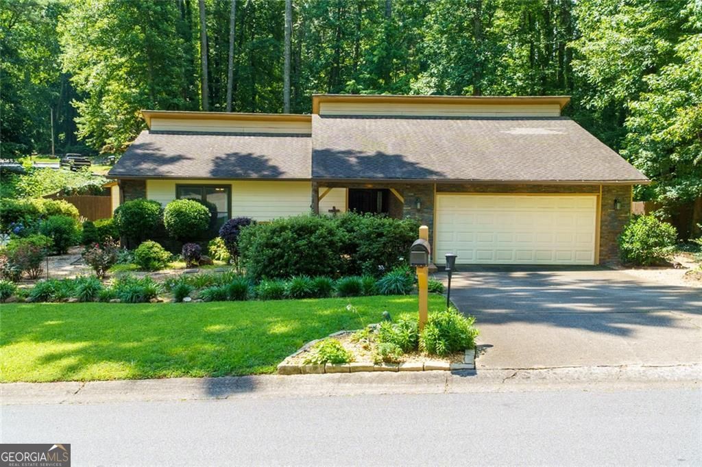 1211 Wade Green Circle NW Property Photo 1