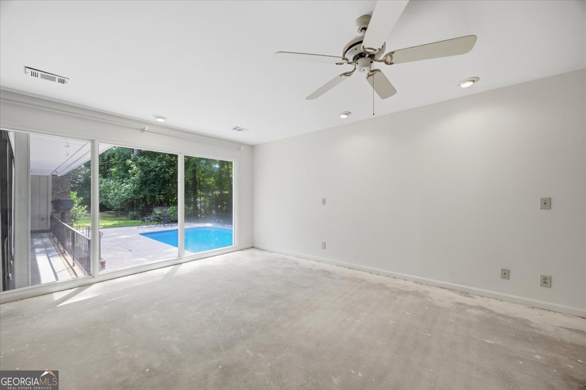 4950 Wellington Drive Property Photo 40