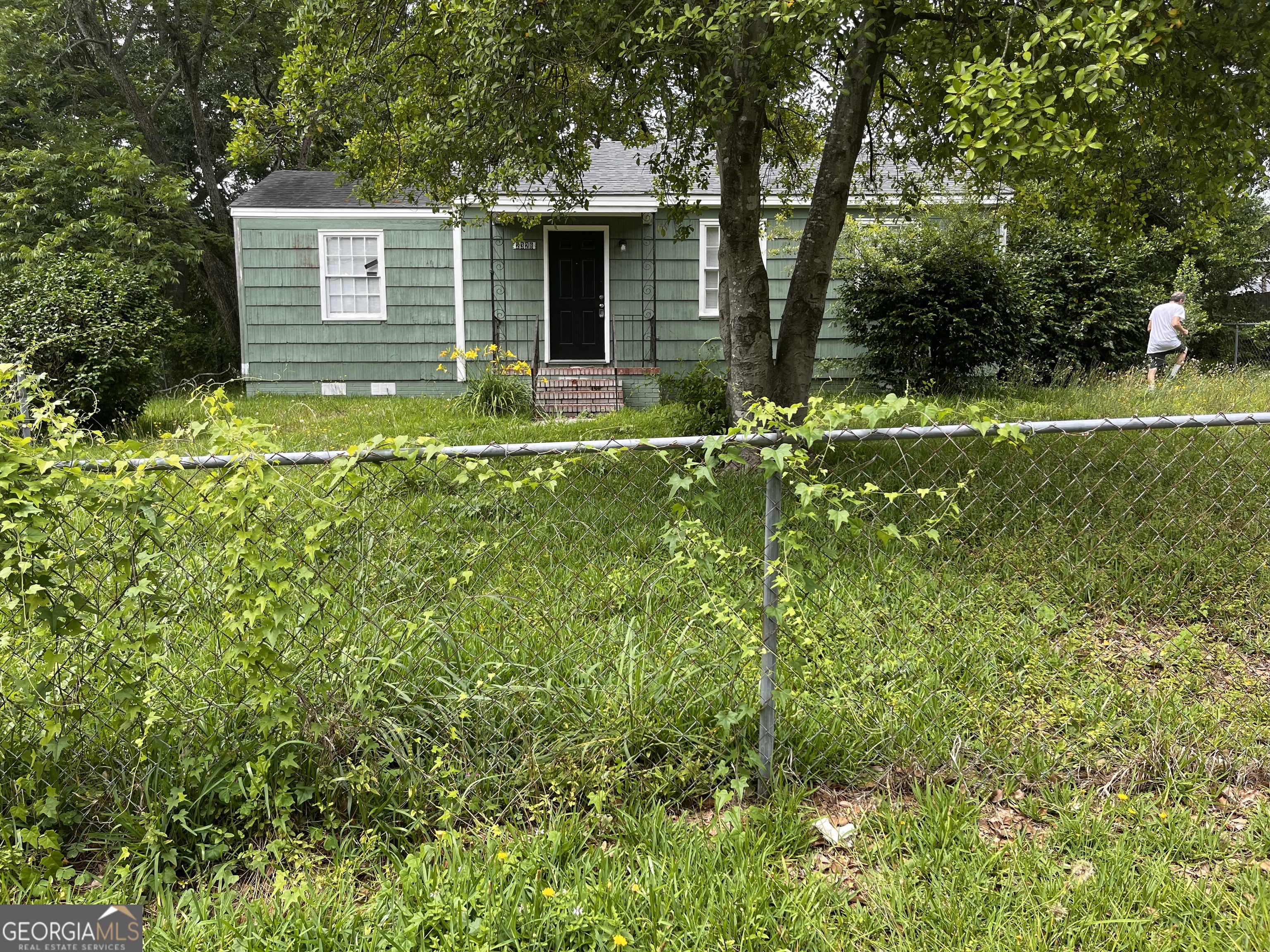 2328 Getzen Street Property Photo 1