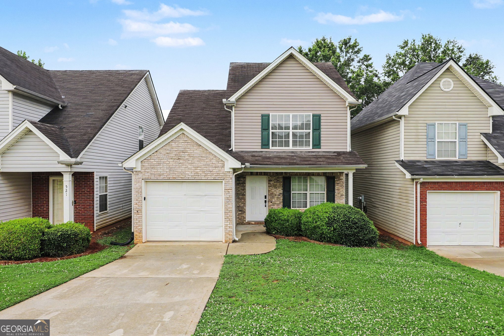 519 Carlton Pointe Drive Property Photo 1