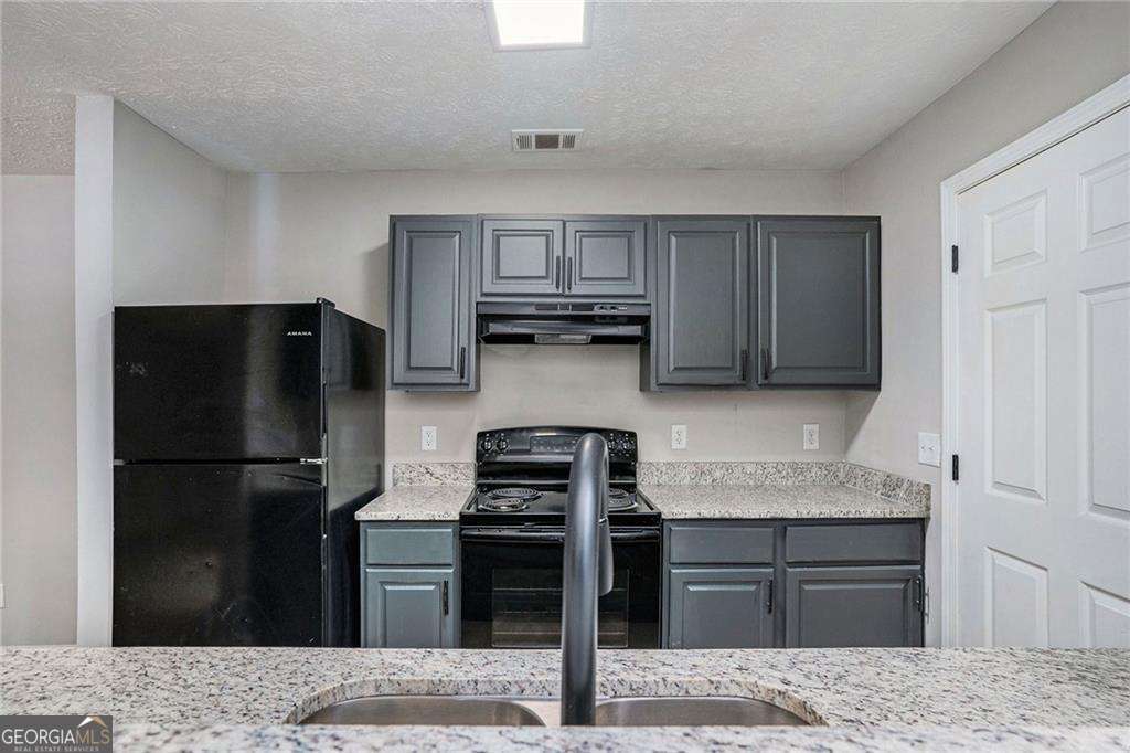 2102 Par Three Way Property Photo 5
