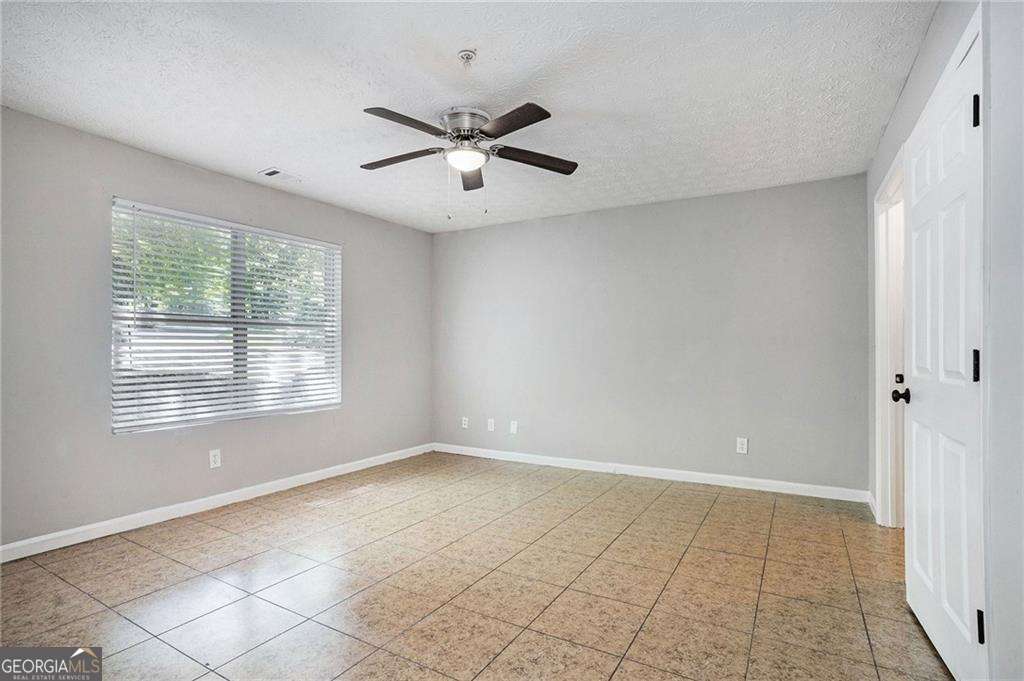 2102 Par Three Way Property Photo 12