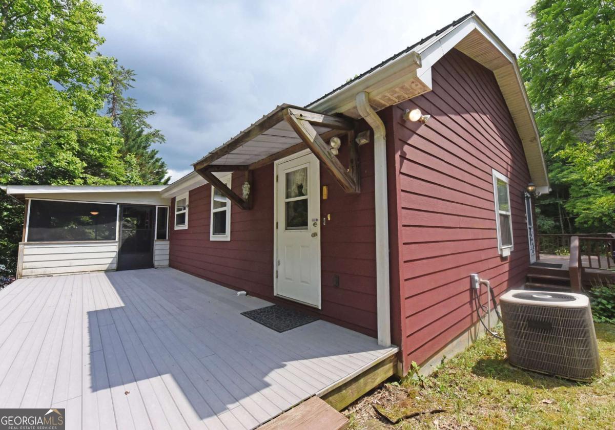 34 Summerhill Lane Property Photo 2