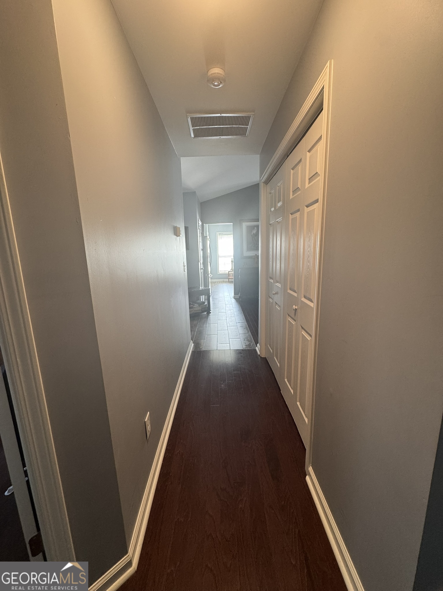 584 The Boulevard Property Photo 23