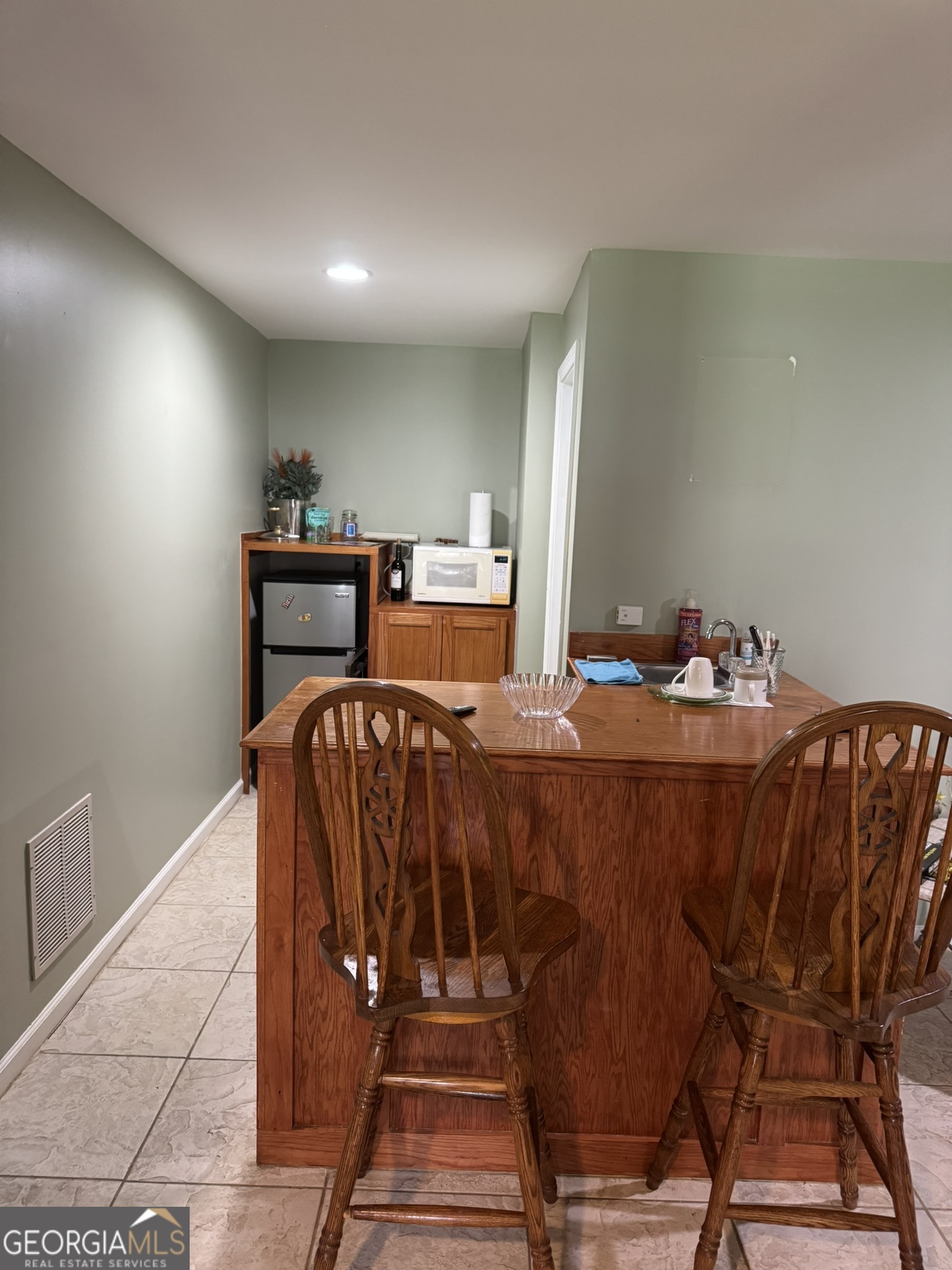 584 The Boulevard Property Photo 37