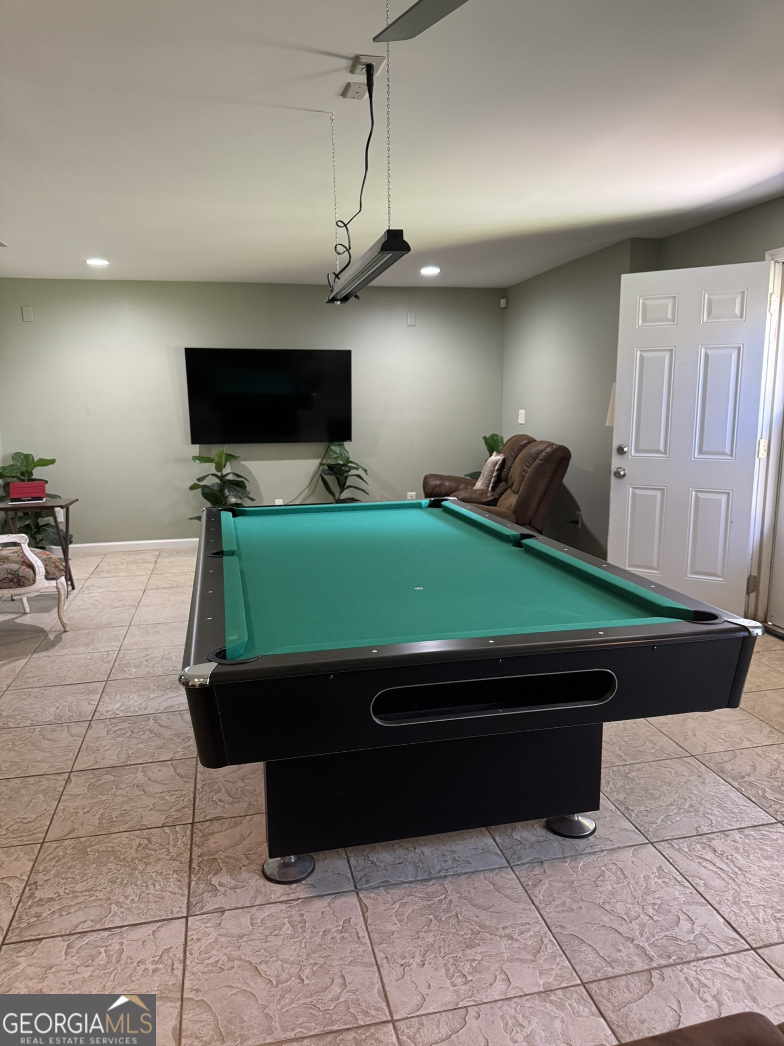 584 The Boulevard Property Photo 39