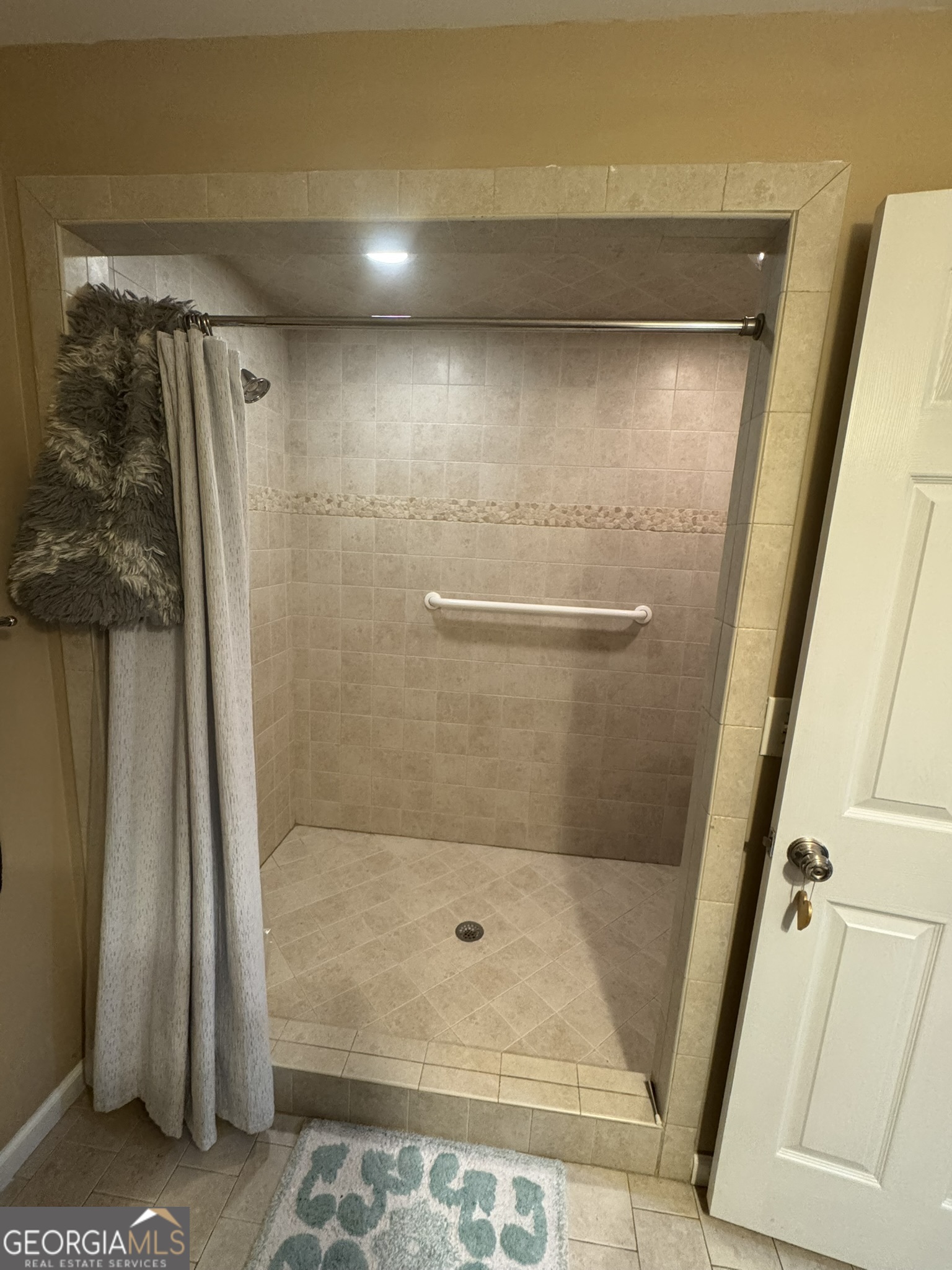 584 The Boulevard Property Photo 45