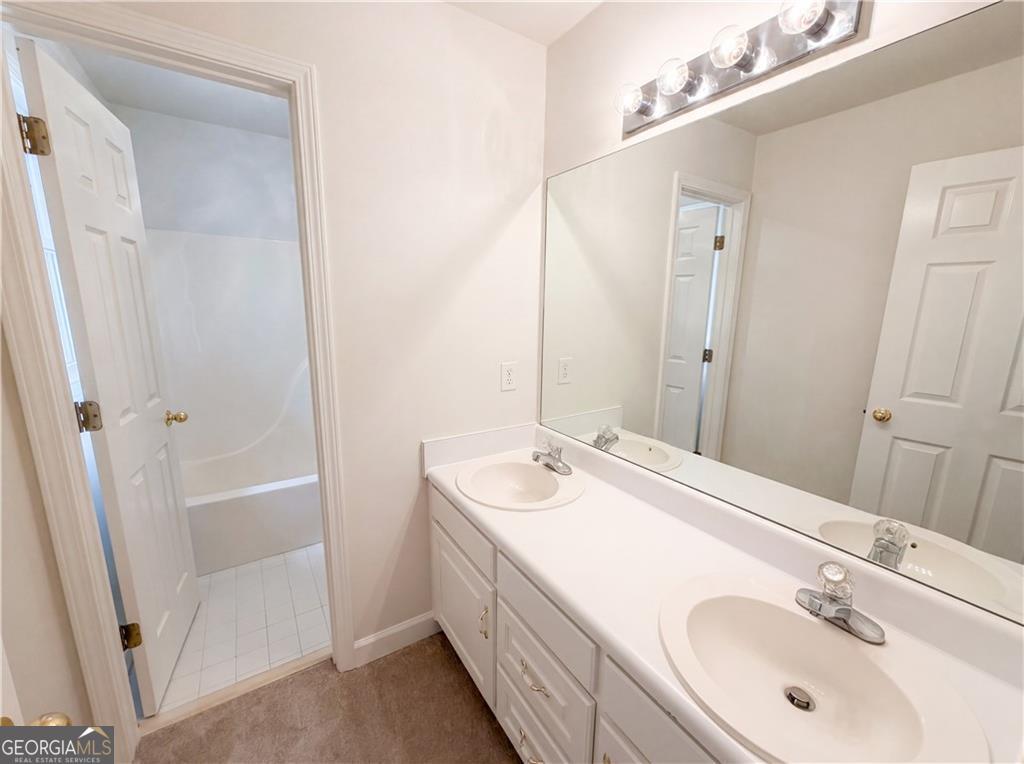909 Mendenhall Way Property Photo 19