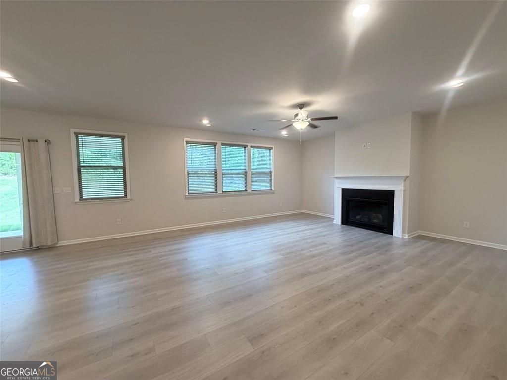 1377 Allspice Way Property Photo 6