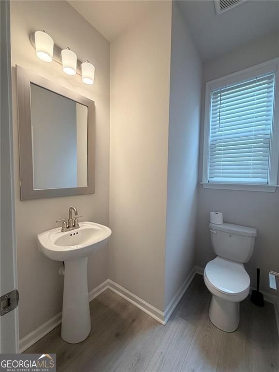 1377 Allspice Way Property Photo 35