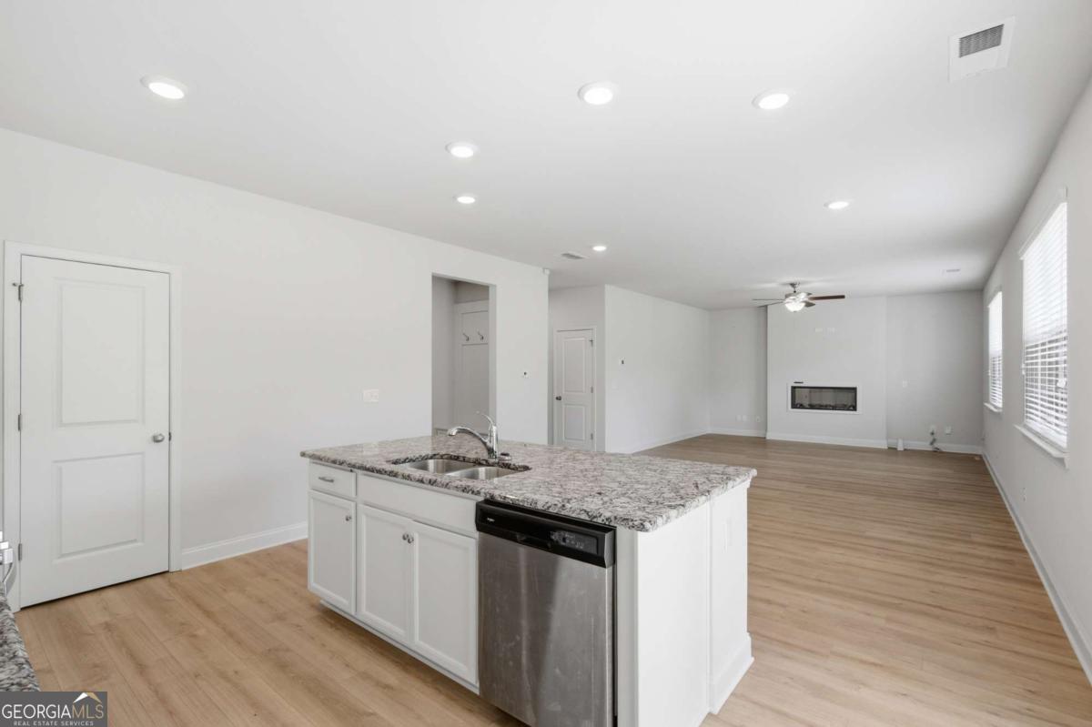 11 Dew Drop Lane Property Photo 15