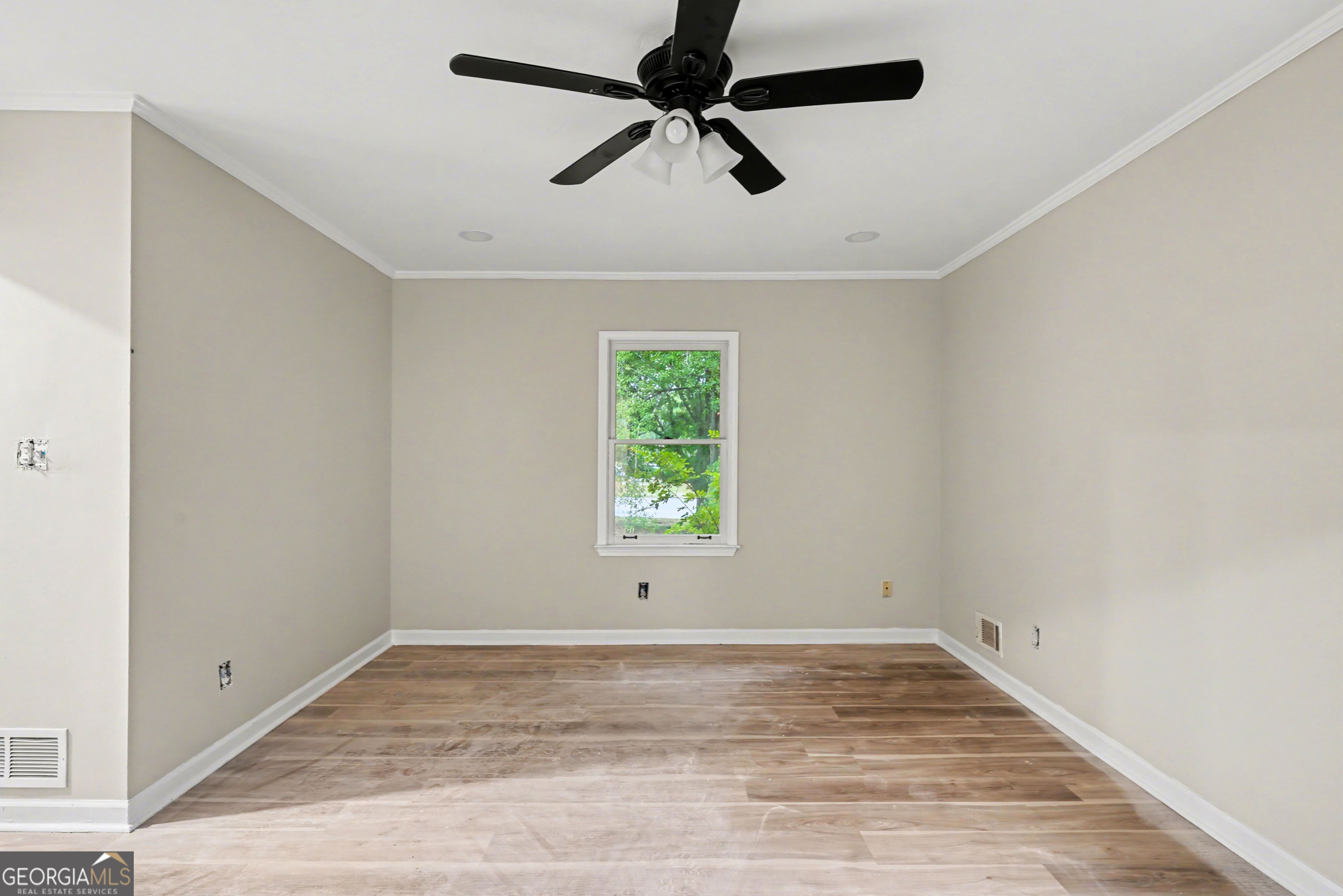 582 Highway 81 W Property Photo 17