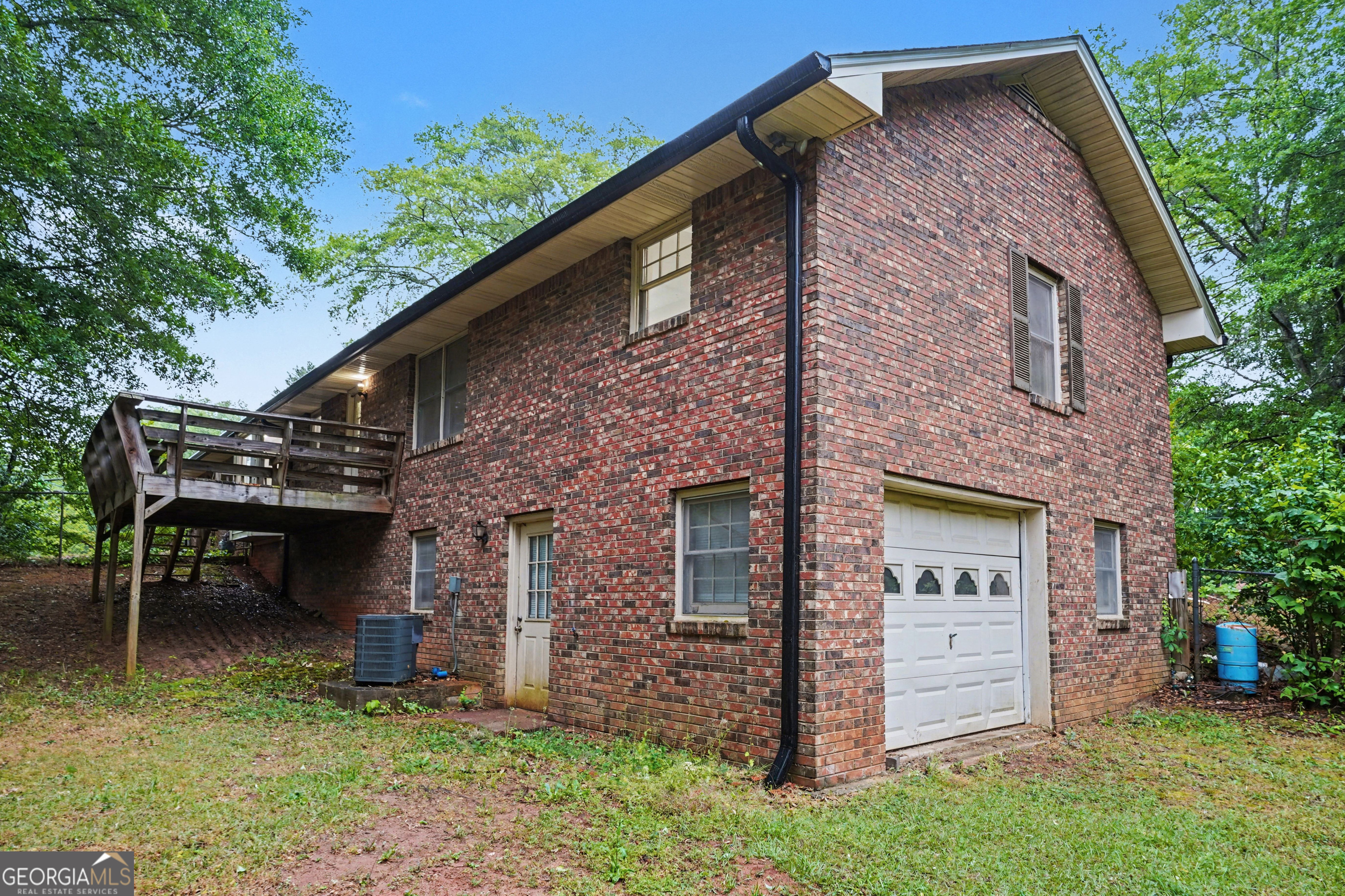 582 Highway 81 W Property Photo 26