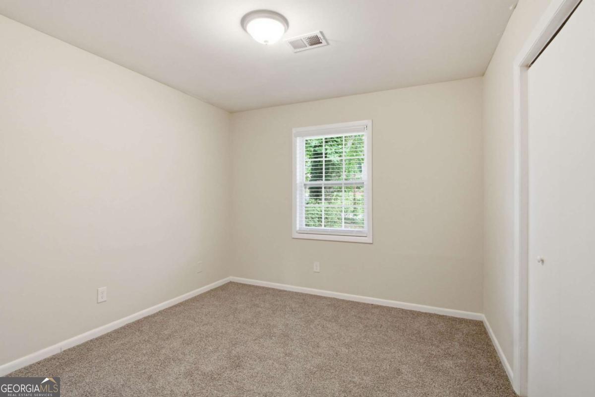 2343 Deer Pass Way Property Photo 11