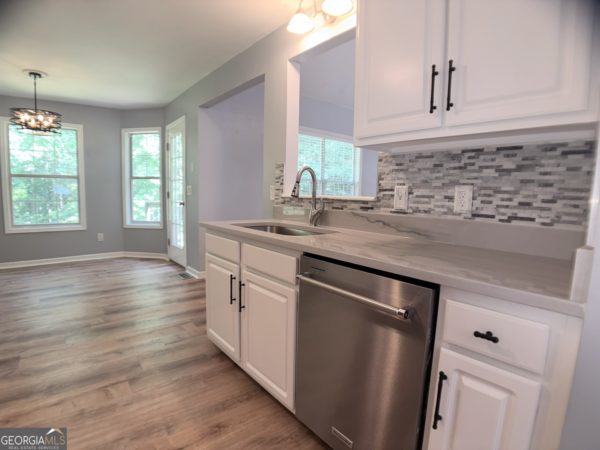 402 Eileen Circle Property Photo 13