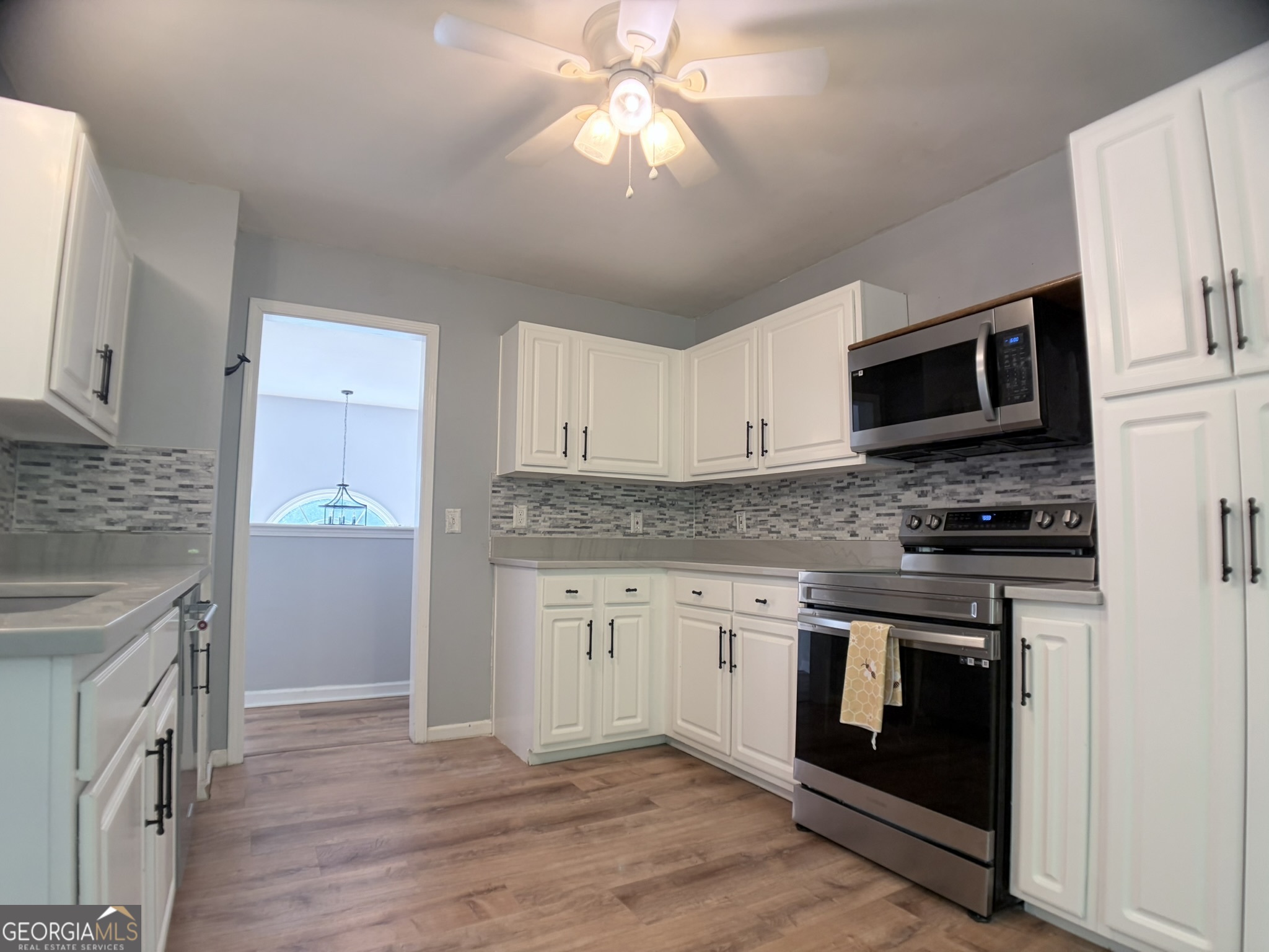 402 Eileen Circle Property Photo 14