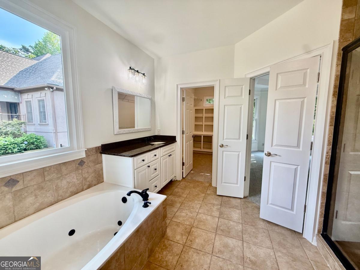 7605 Wentworth Drive Property Photo 31