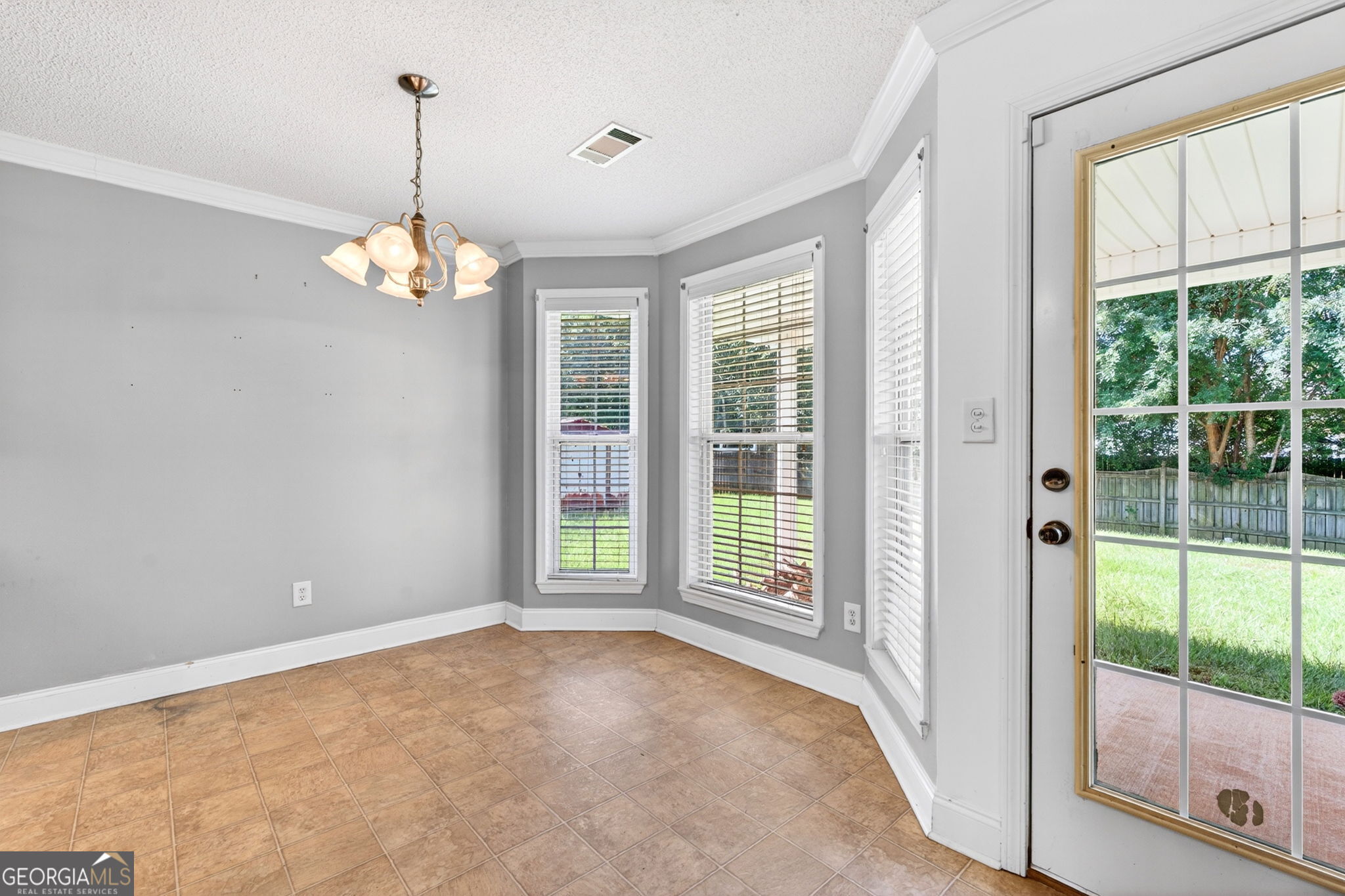 226 Spring Chase Circle Property Photo 17