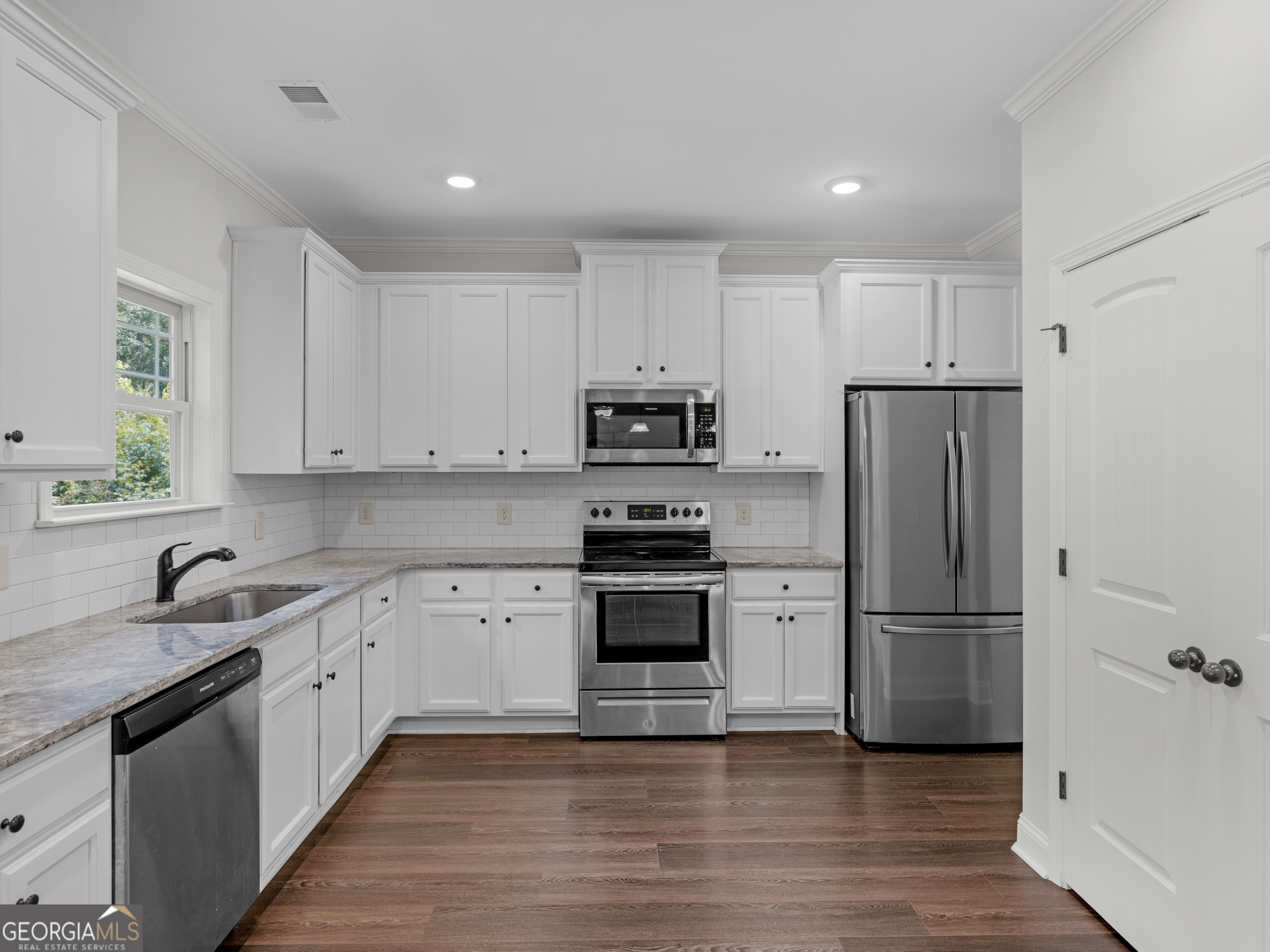 146 Aubree Way Property Photo 31