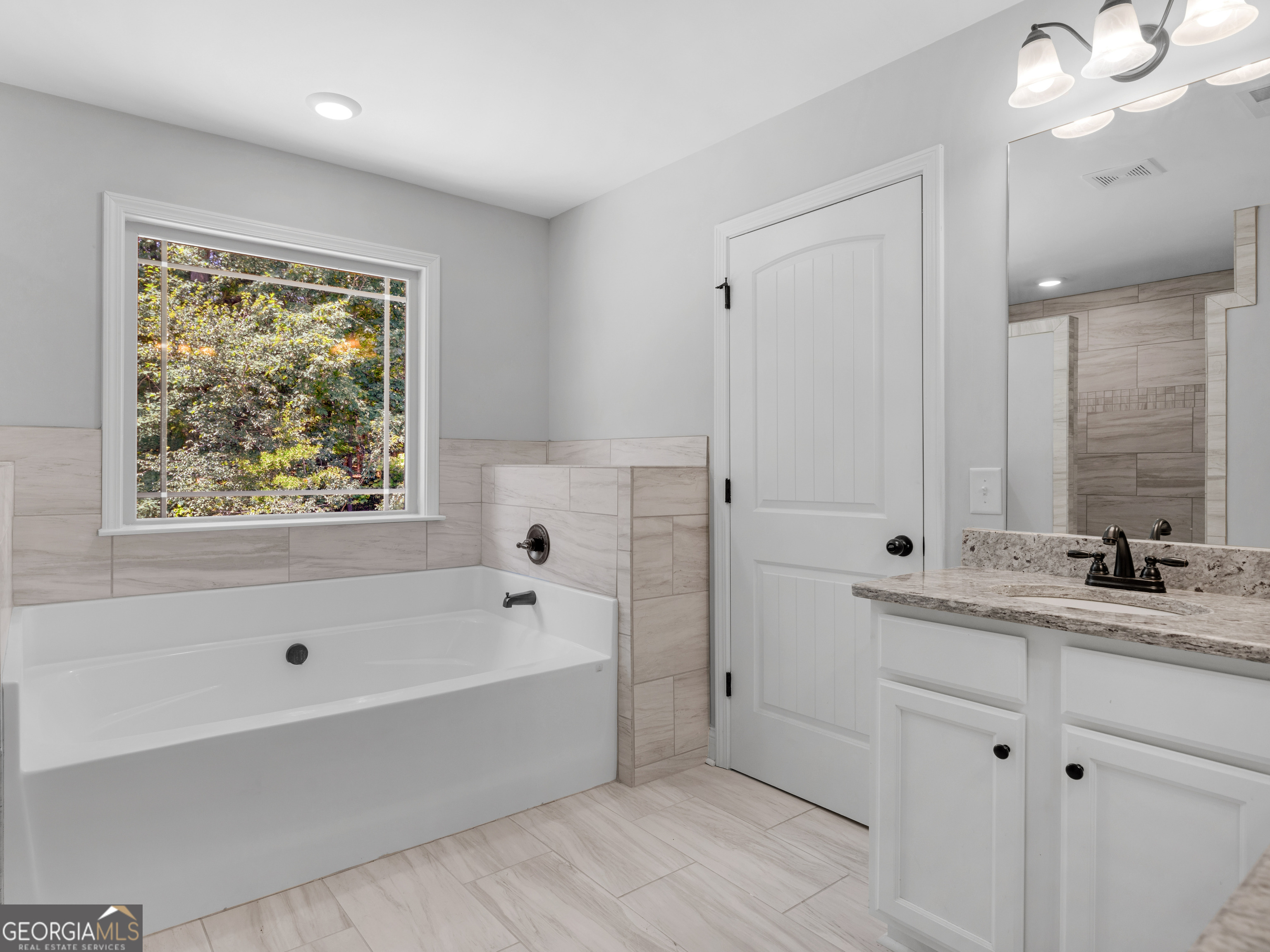 146 Aubree Way Property Photo 42