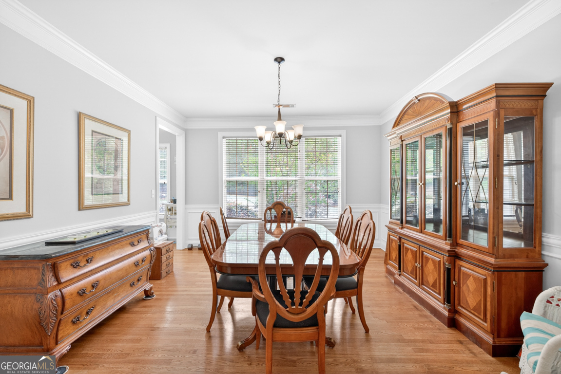 28 Montvale Drive Property Photo 18