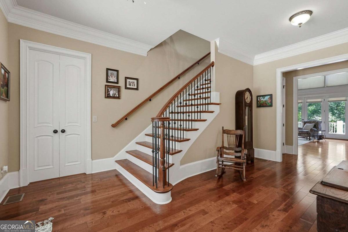 1061 River Farm Run Property Photo 9
