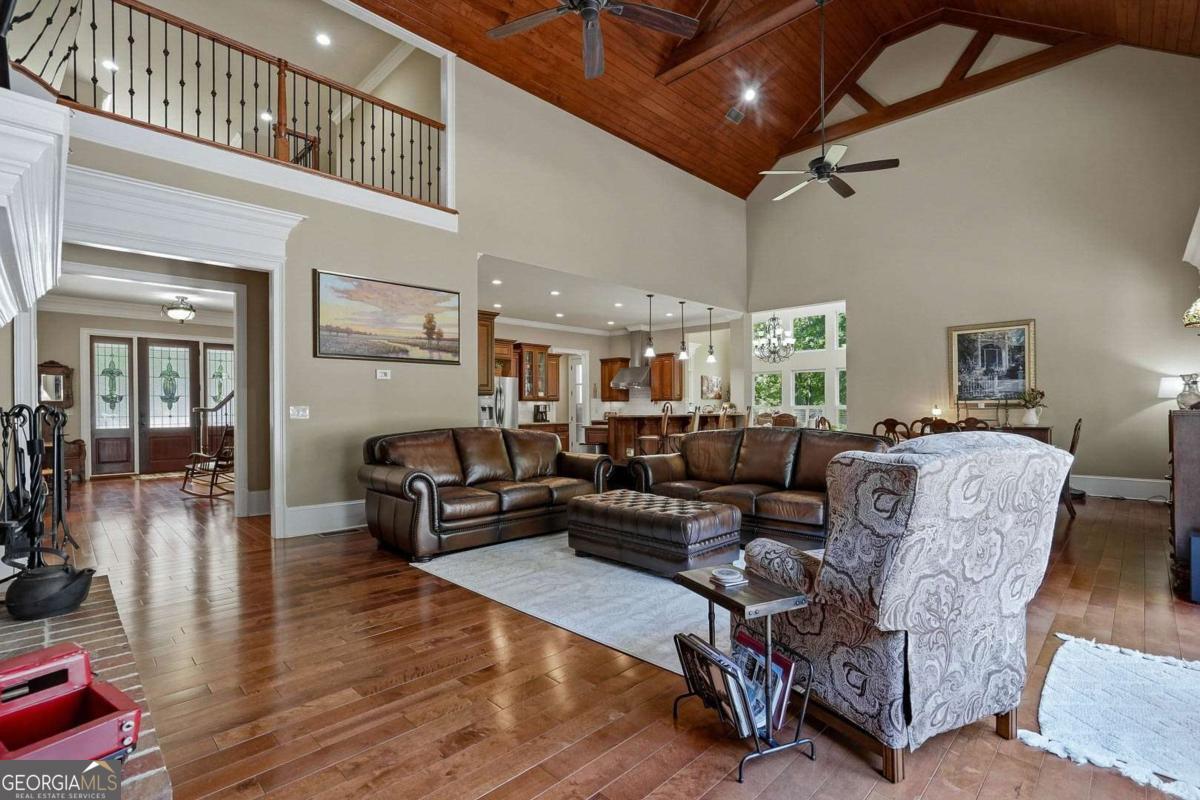 1061 River Farm Run Property Photo 16