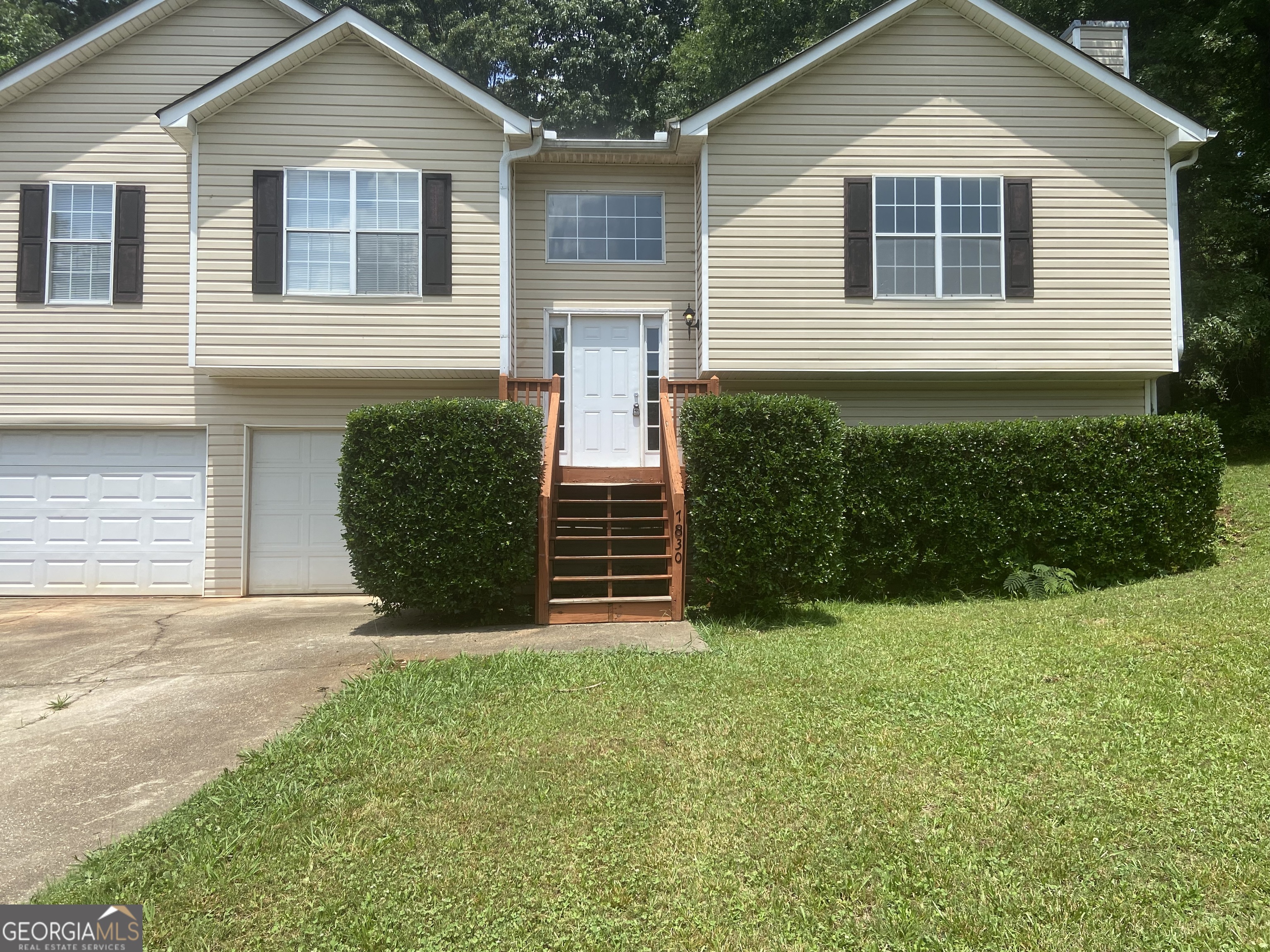 7830 Poppy Drive Property Photo 3