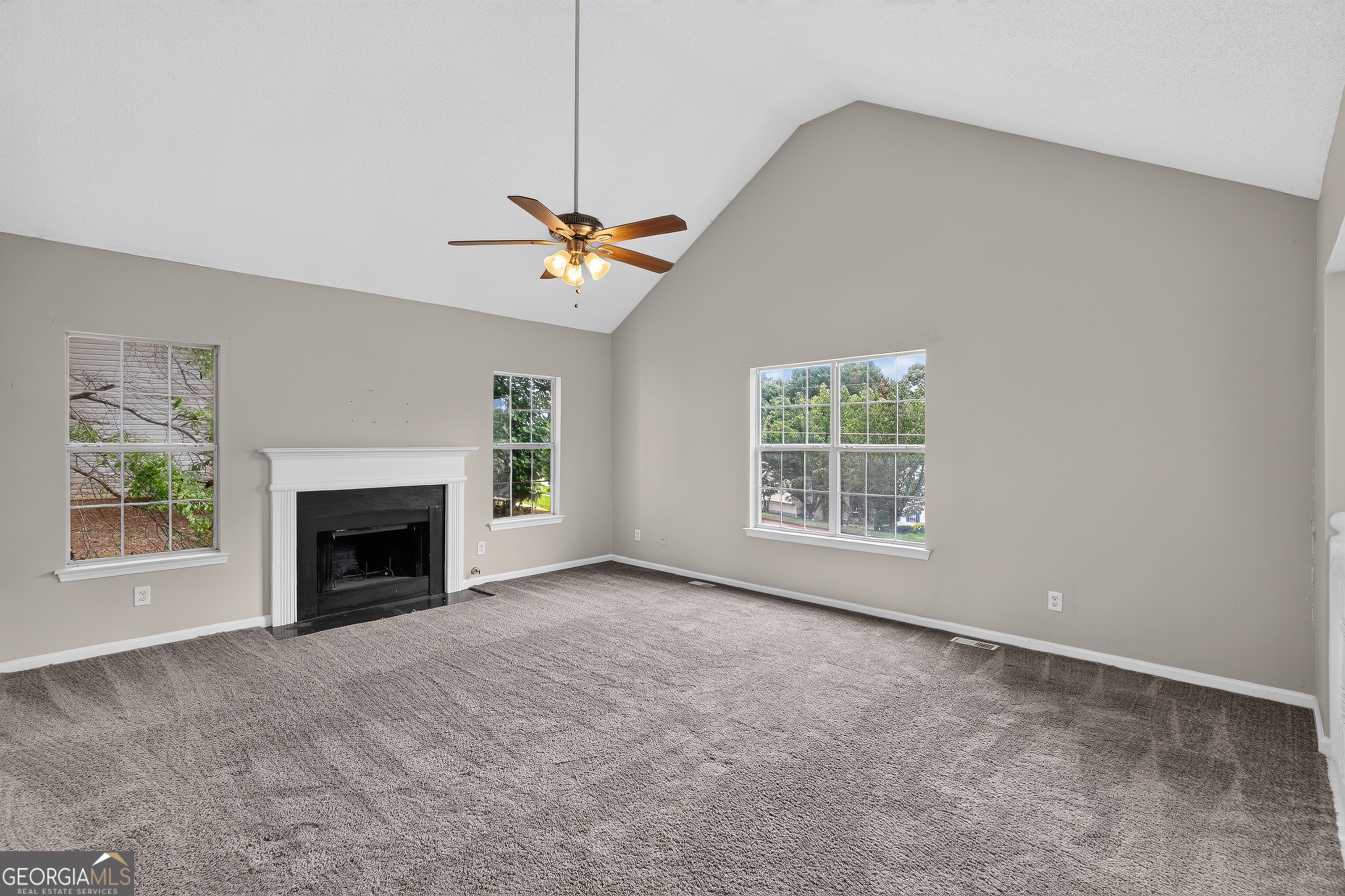7830 Poppy Drive Property Photo 9