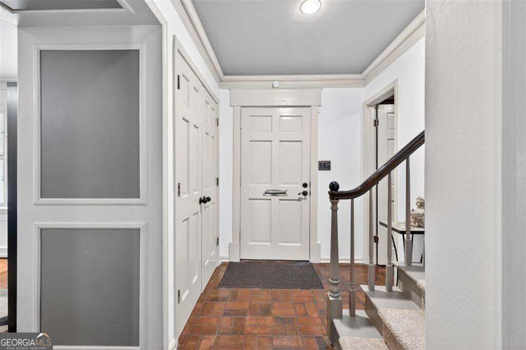 1631 Executive Park Lane Ne Property Photo 5