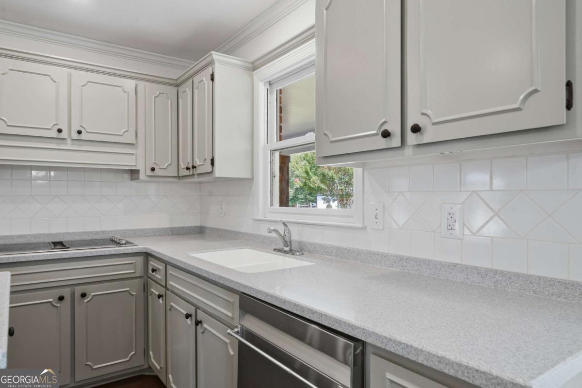 390 Dedrick Road Property Photo 17