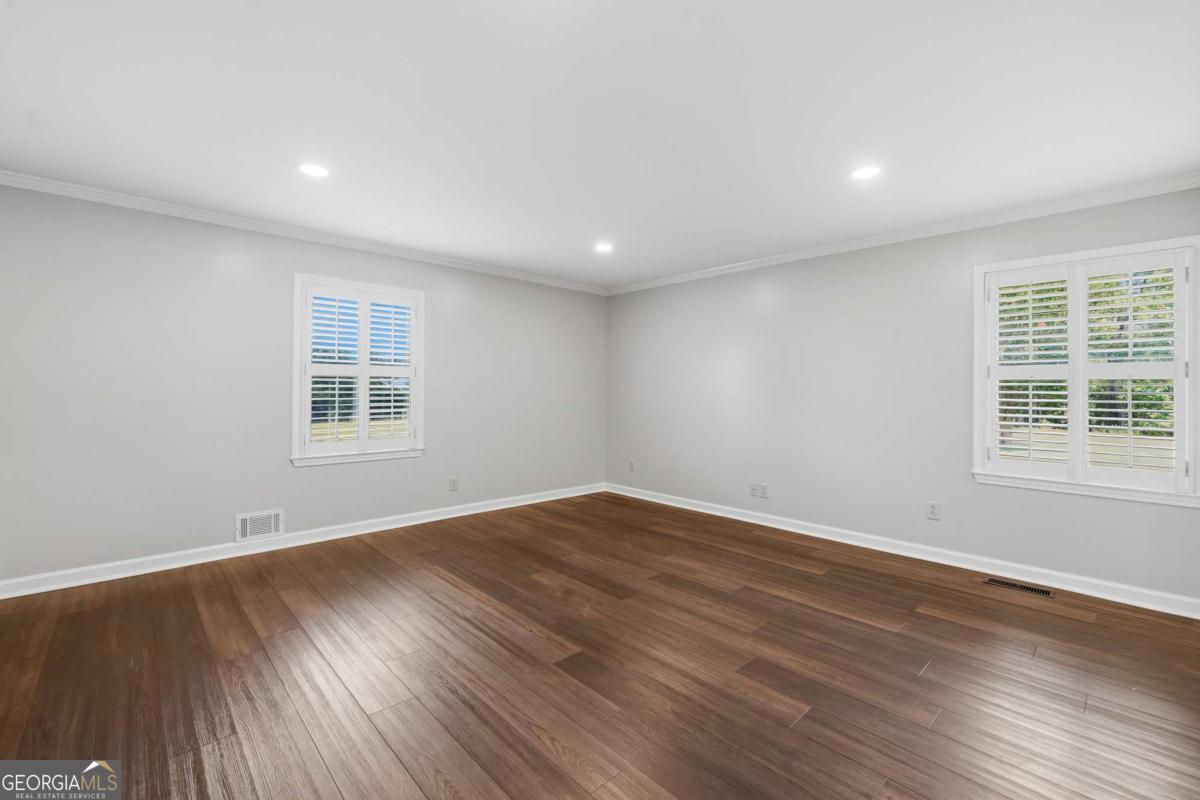 390 Dedrick Road Property Photo 28