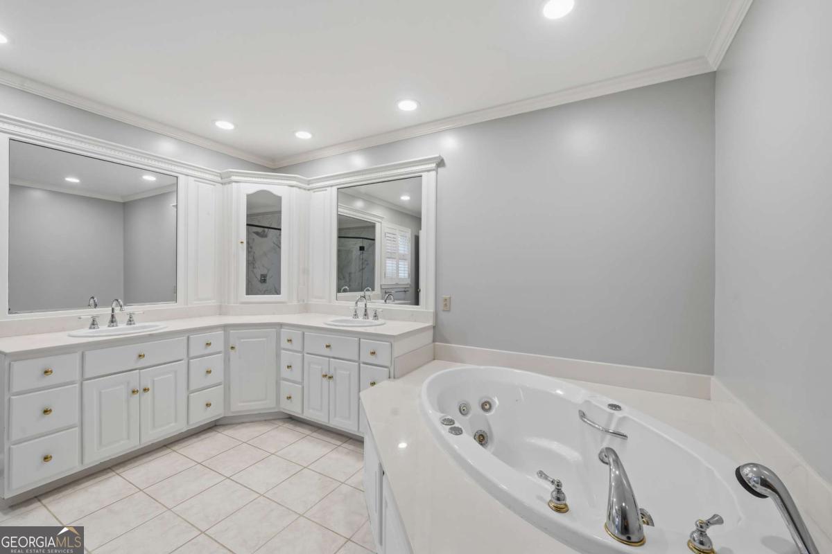 390 Dedrick Road Property Photo 31