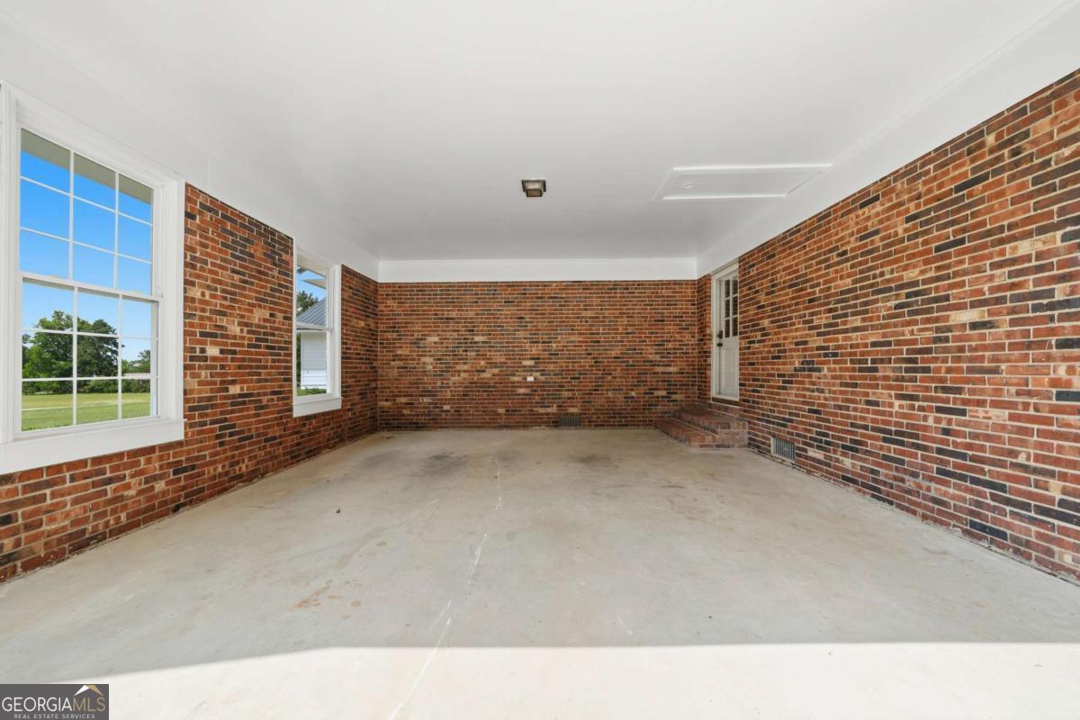 390 Dedrick Road Property Photo 61