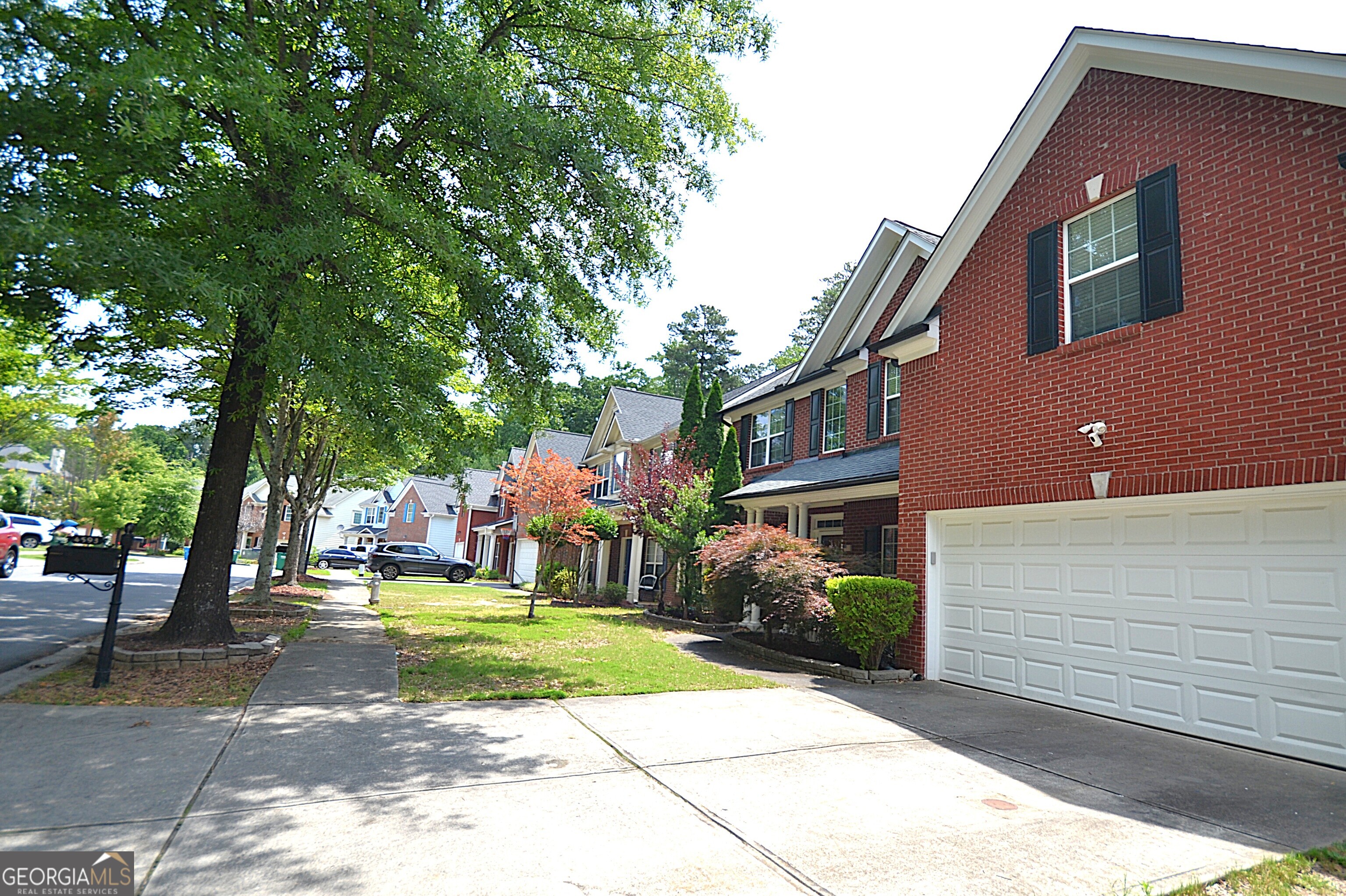 4593 Elsinore Circle Property Photo 4