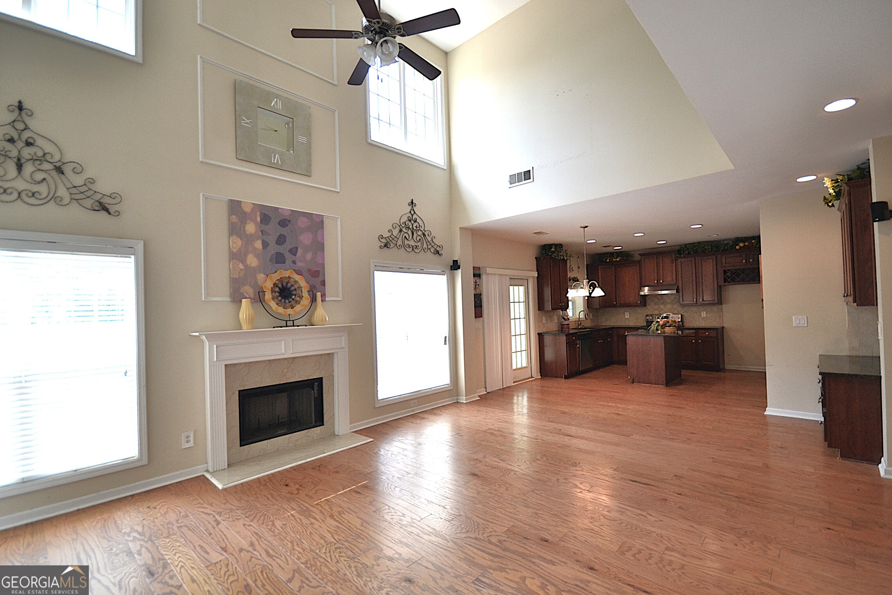 4593 Elsinore Circle Property Photo 11