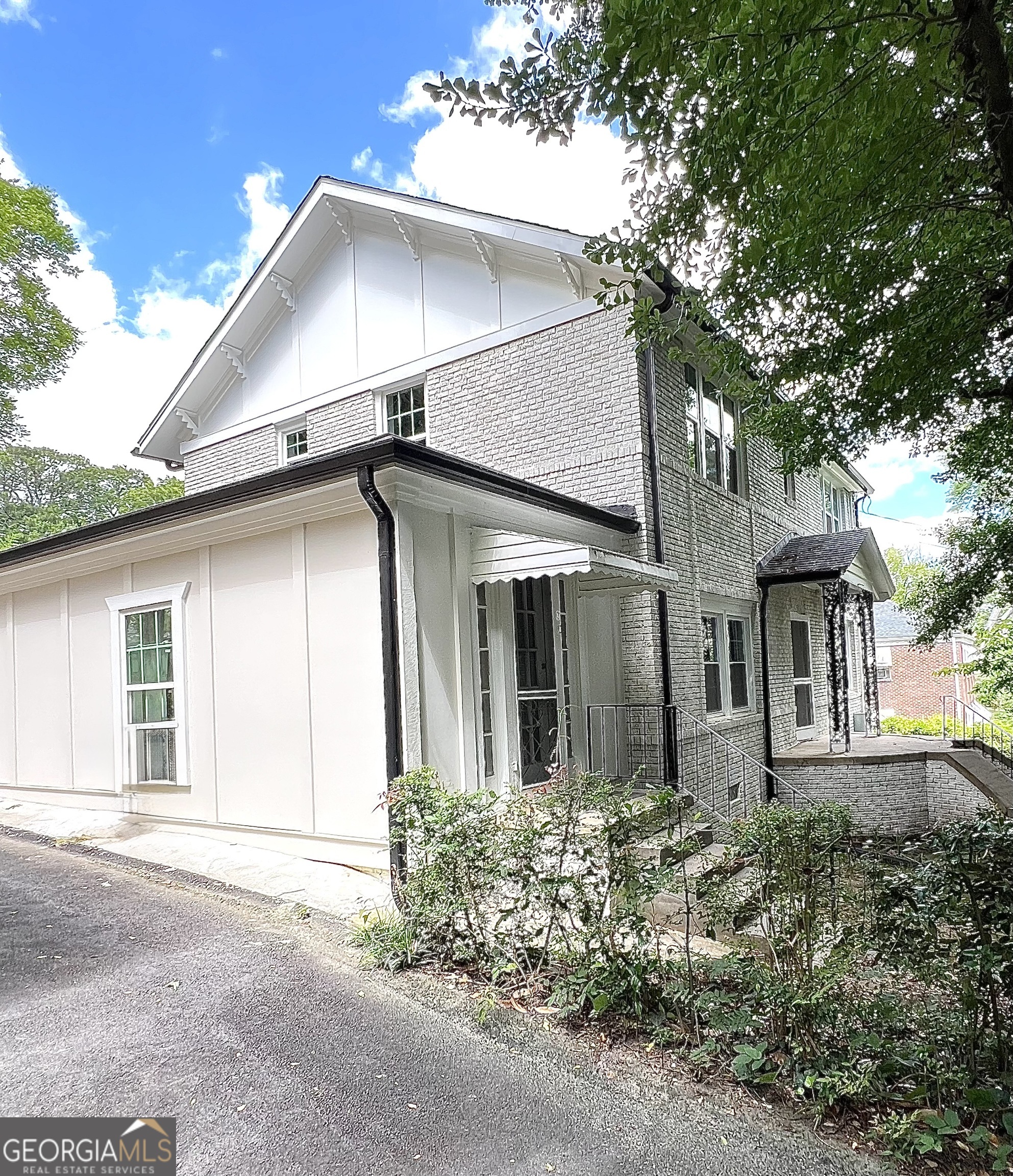 52 Delmont Drive NE # 2 Property Photo 1