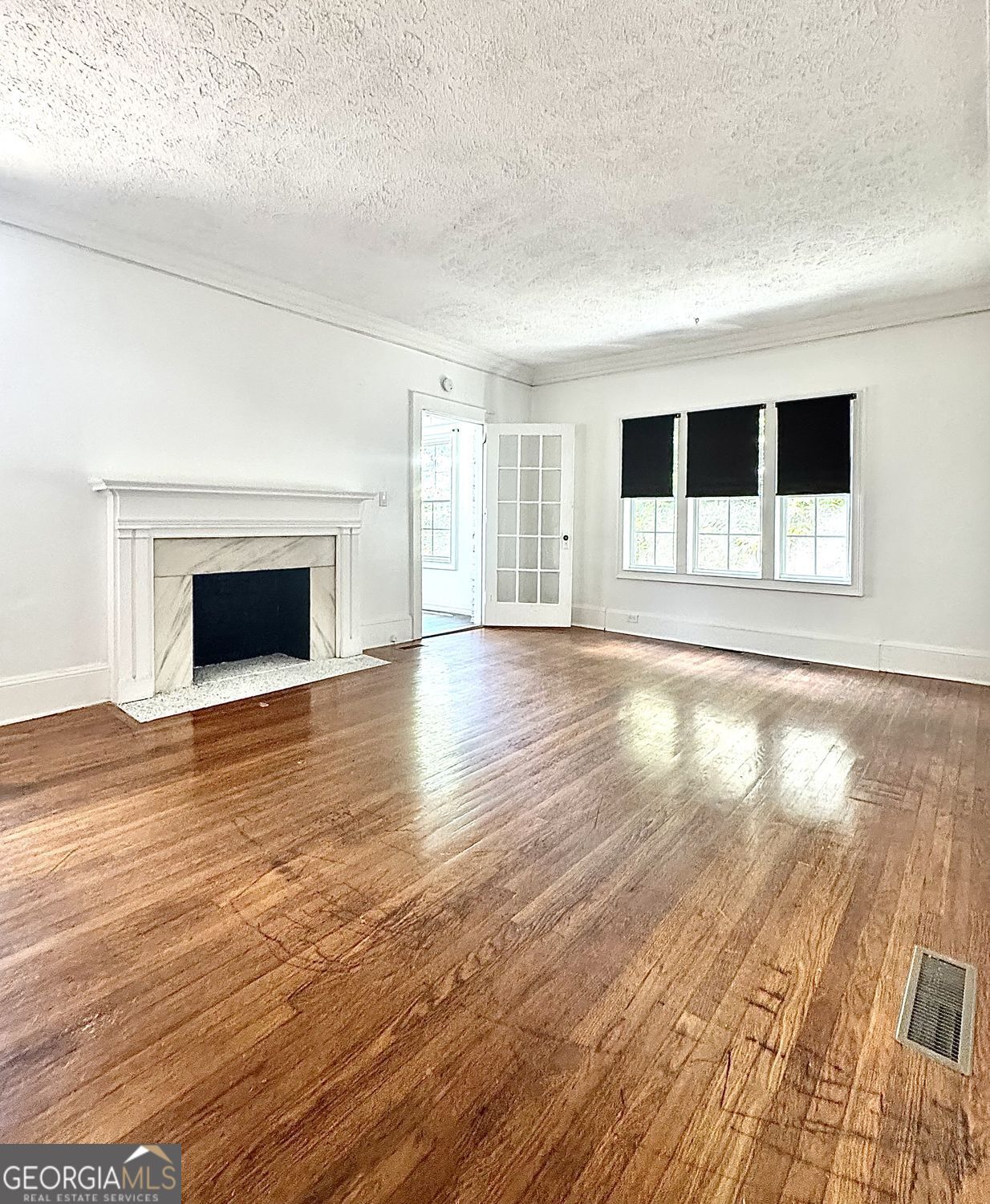 52 Delmont Drive Ne # 2 Property Photo 5