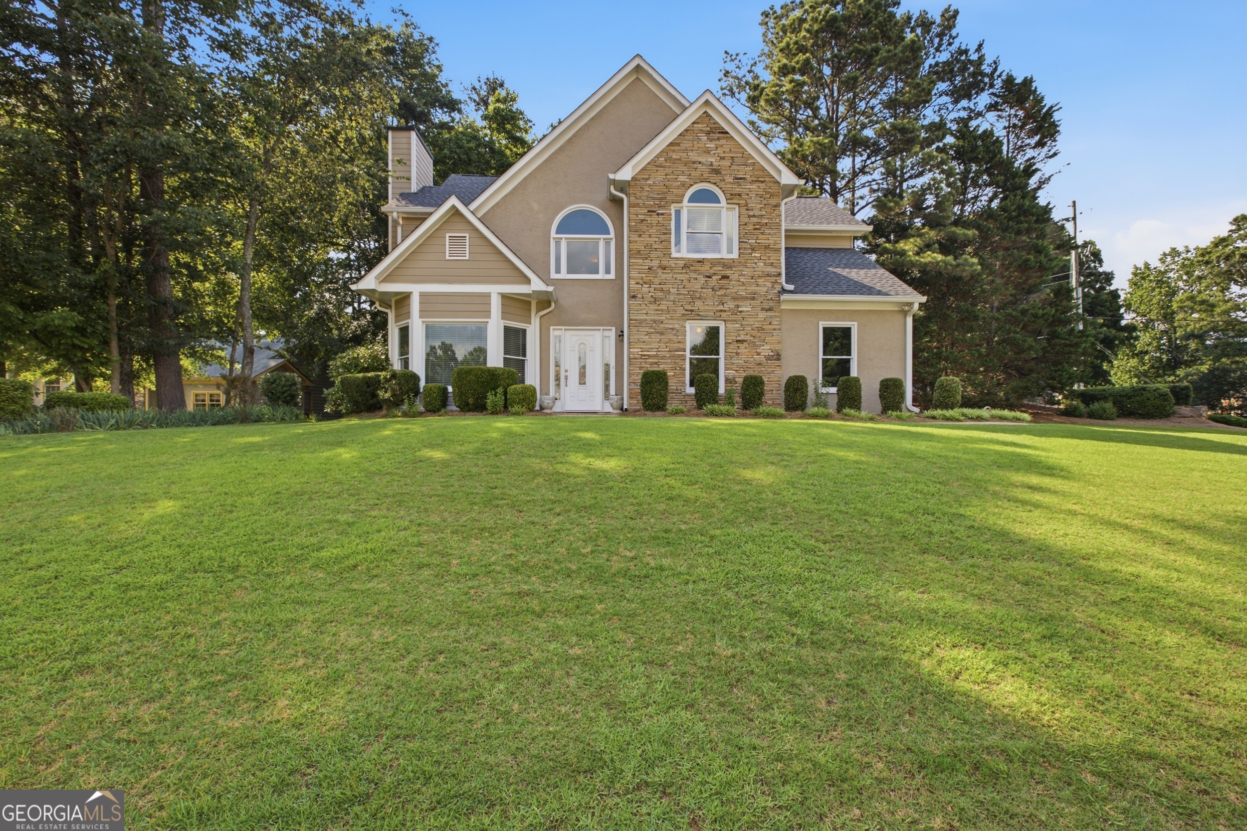 2084 York River Way Property Photo 1