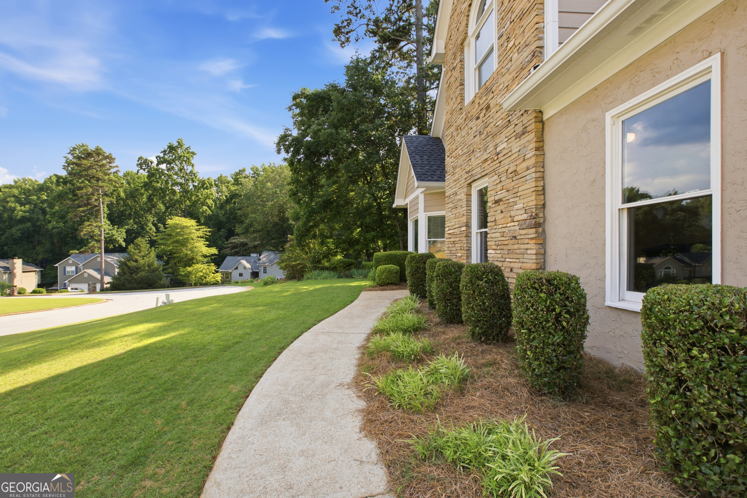 2084 York River Way Property Photo 4