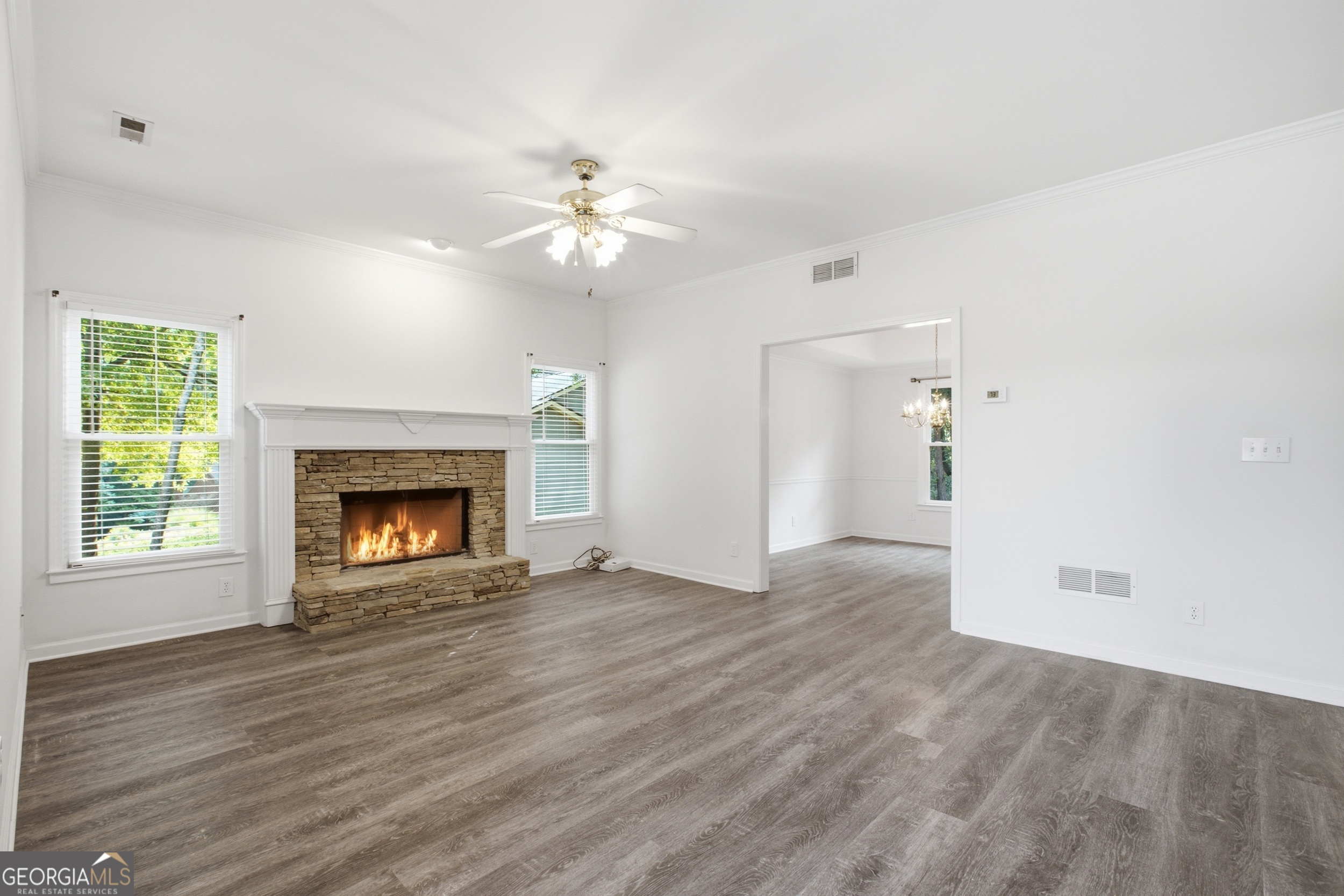 2084 York River Way Property Photo 5