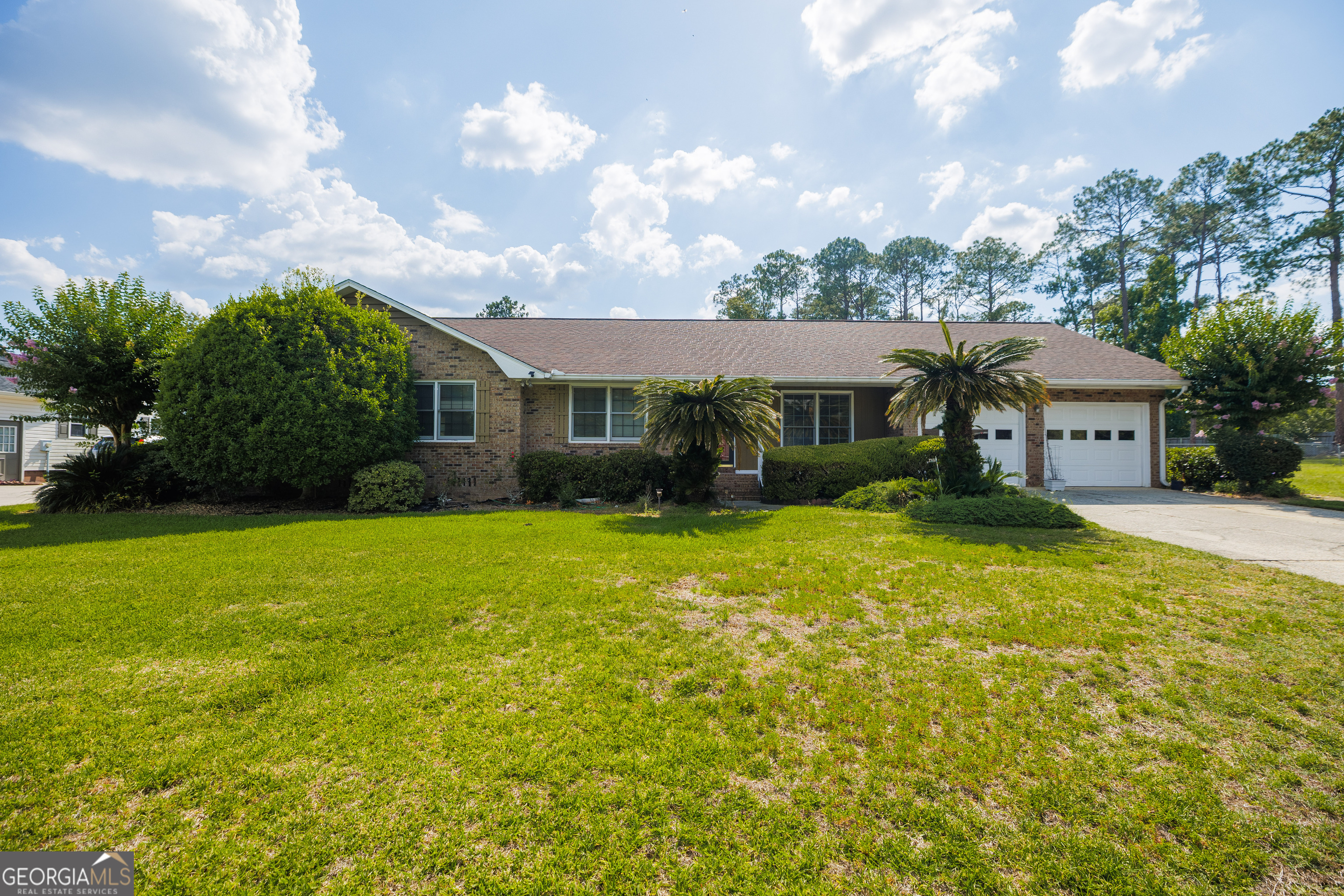 2243 Oakgrove Circle Property Photo 1