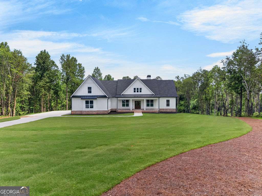 924 Browning Road Property Photo 4