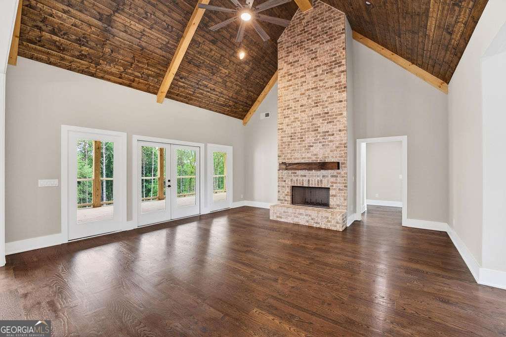 924 Browning Road Property Photo 15