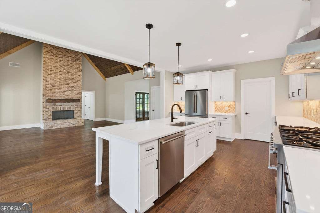924 Browning Road Property Photo 19